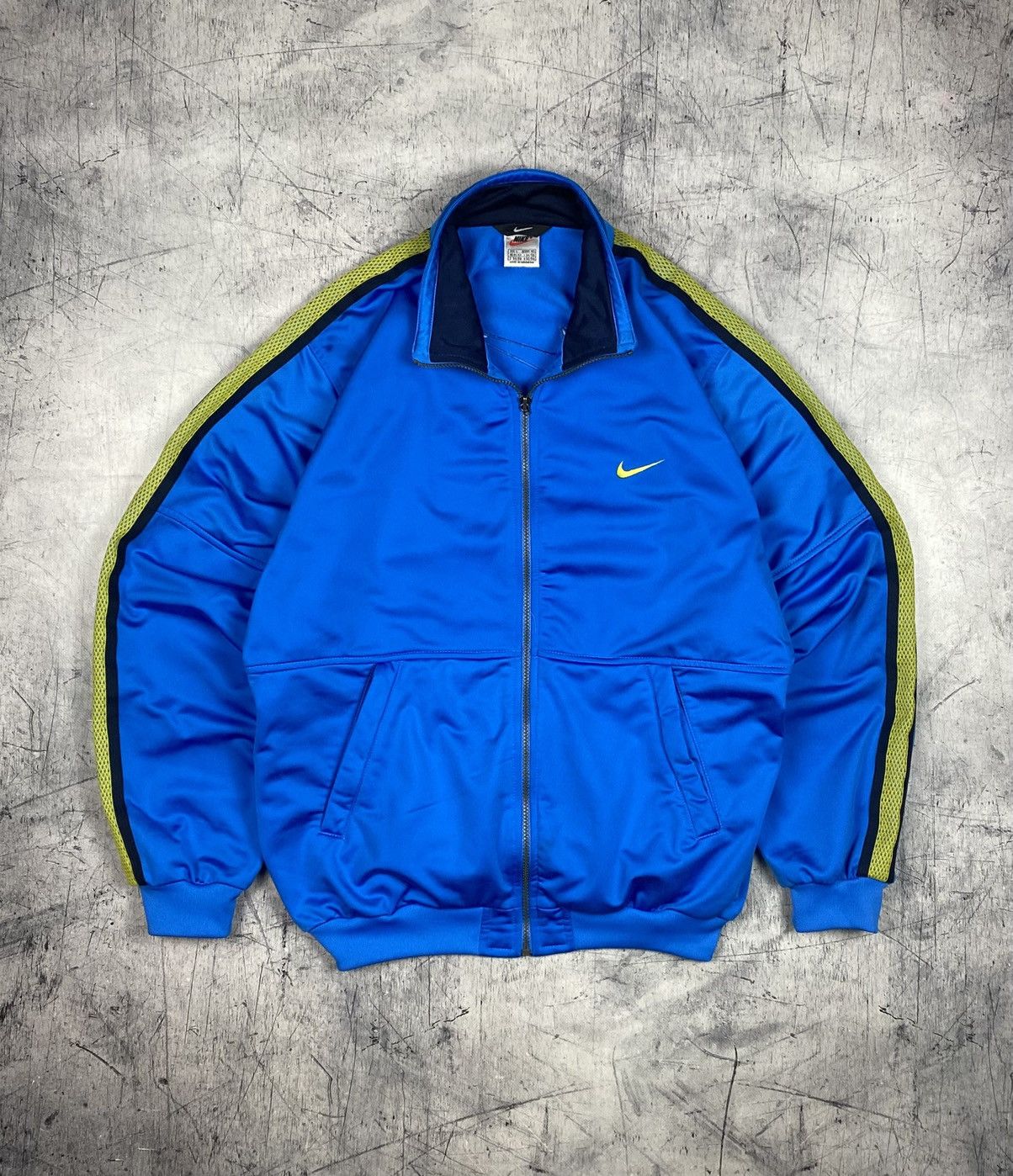 Nike Vintage Nike Track Jacket Big Swoosh Full Zip Y2K Size US L / EU 52-54 / 3 - 2 Thumbnail