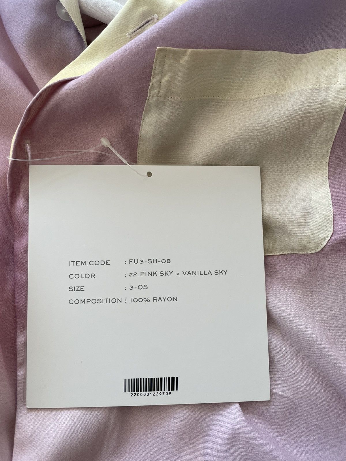 Gradient pleated short- sleeved shirt