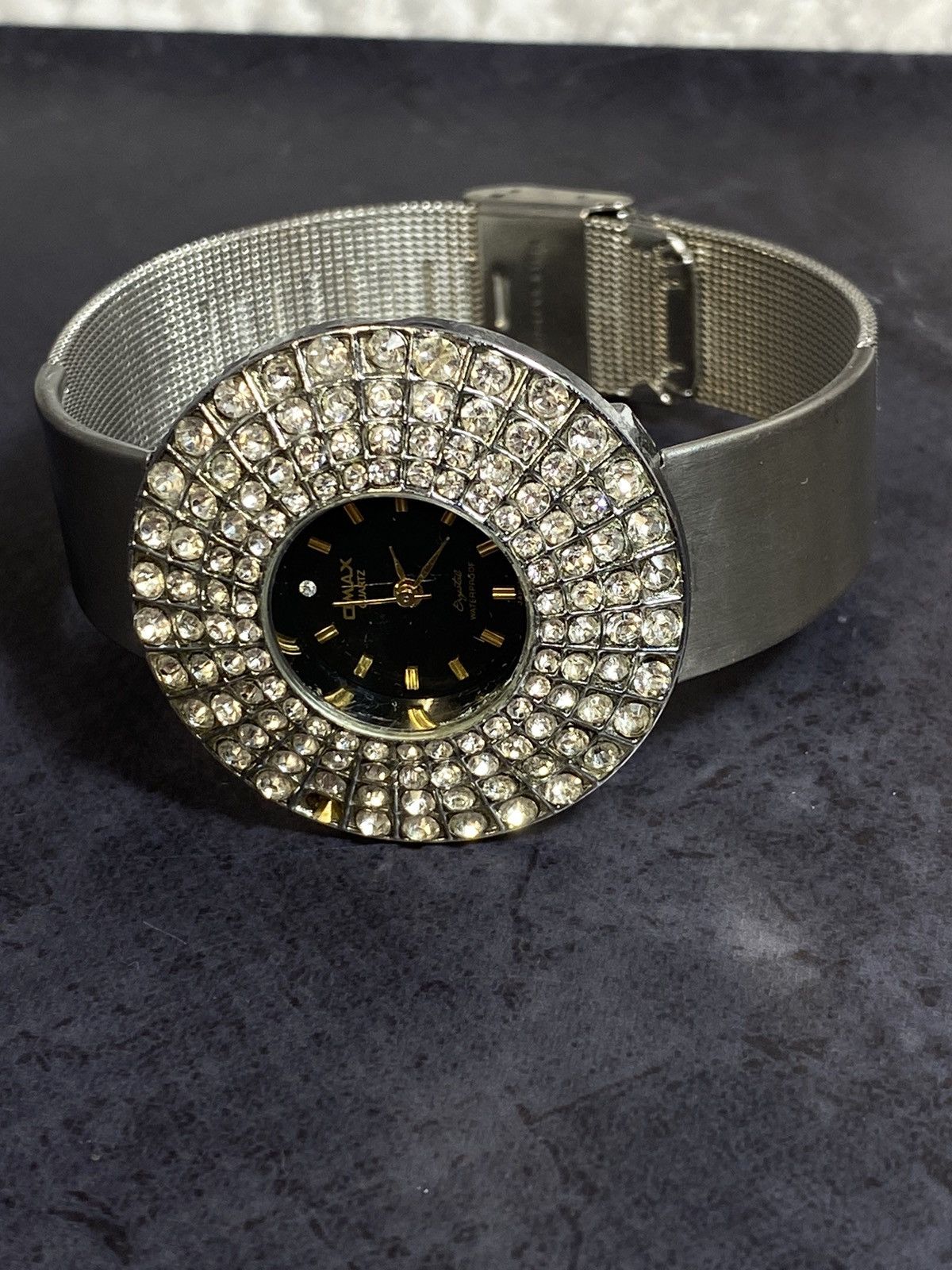 Jewelry Omax Vintage Crystal Watch – Elegant Statement Piece ⏳ Size ONE SIZE - 7 Thumbnail