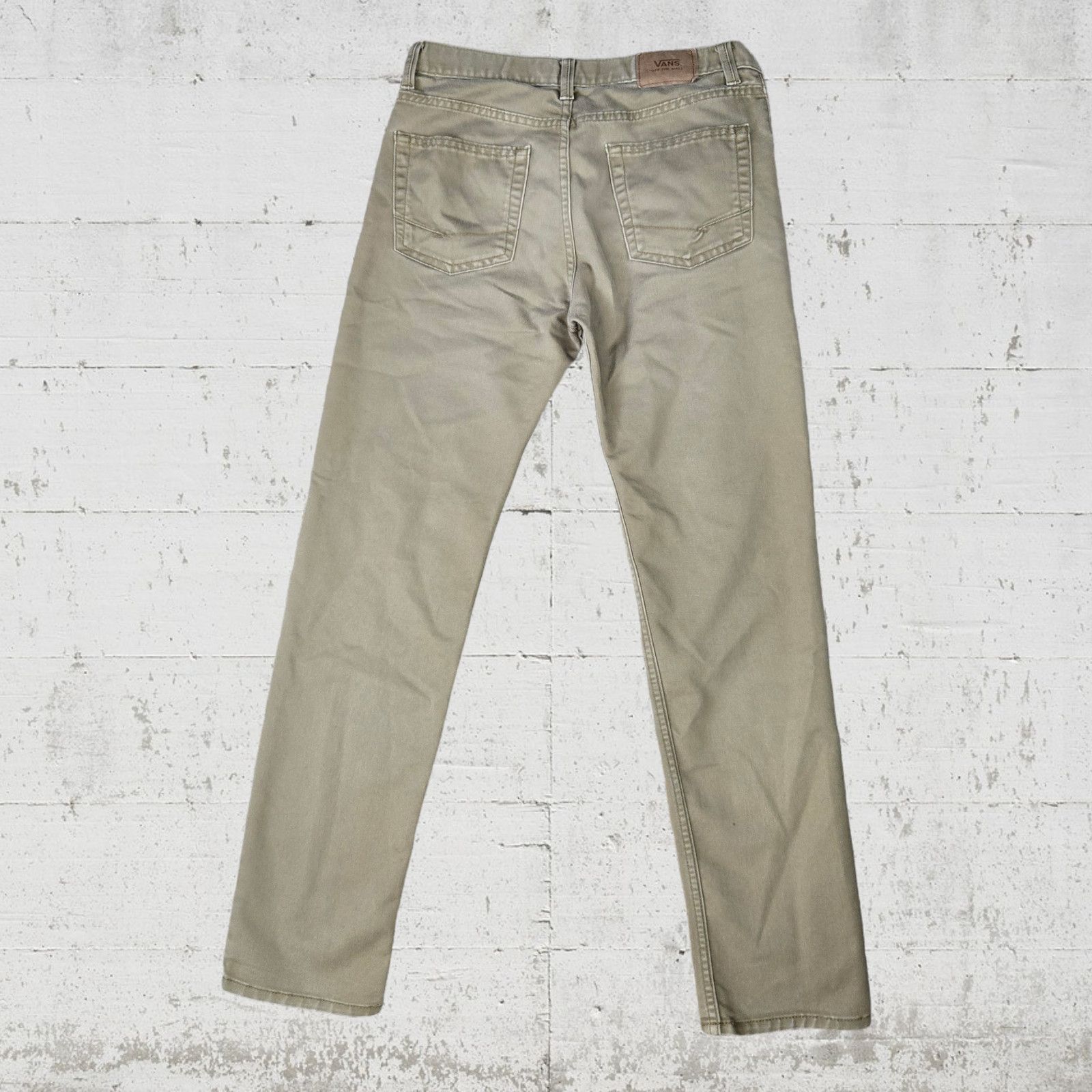 Vans Vans Khaki Slim Tapered Low Rise Jeans Size 30 Size US 30 / EU 46 - 7 Thumbnail