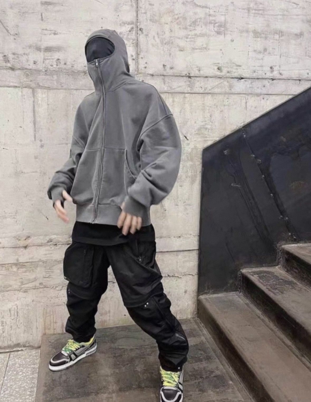 Other Far Archive Hoodie Size US L / EU 52-54 / 3 - 4 Thumbnail