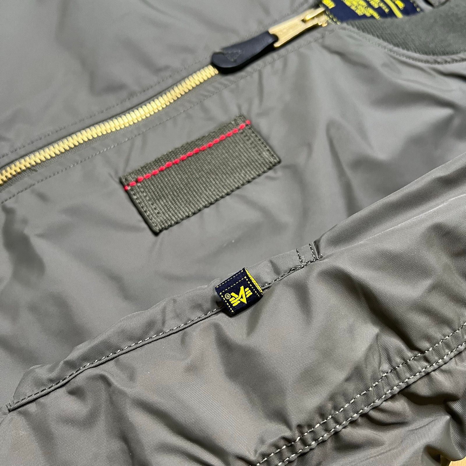 Alpha Industries ALPHA INDUSTRIES MENS BOMBER MILITARY STYLE JACKET GREEN XL Size US XL / EU 56 / 4 - 16 Thumbnail