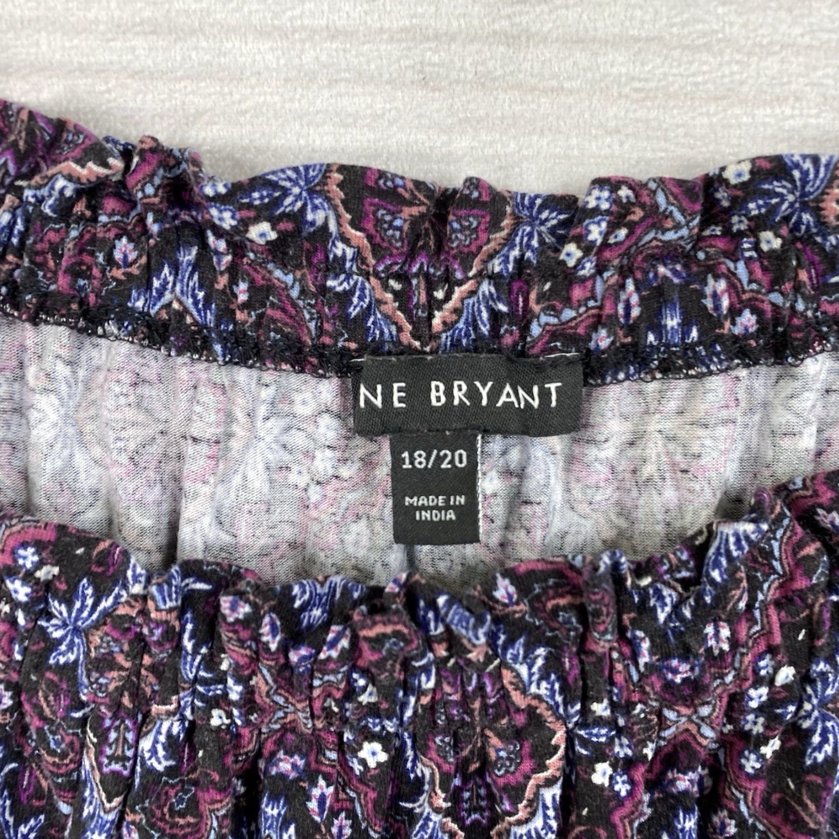 Vintage Lane Bryant Blouse Womens 18/20 Purple Floral Crochet Peasant Off Shoulder Size XXL / US 16-18 / IT 52-54 - 3 Thumbnail