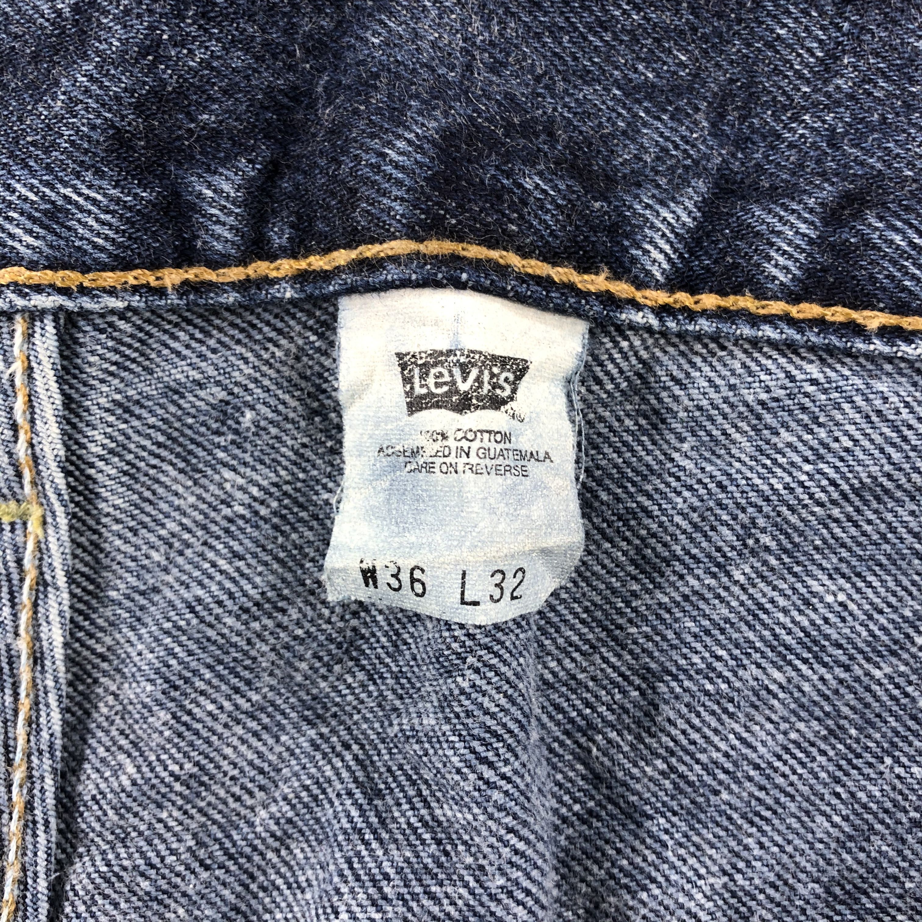 Levi's Vintage Blue Wash Levis 505 Baggy Jeans-J2517 Size US 36 / EU 52 - 11 Thumbnail