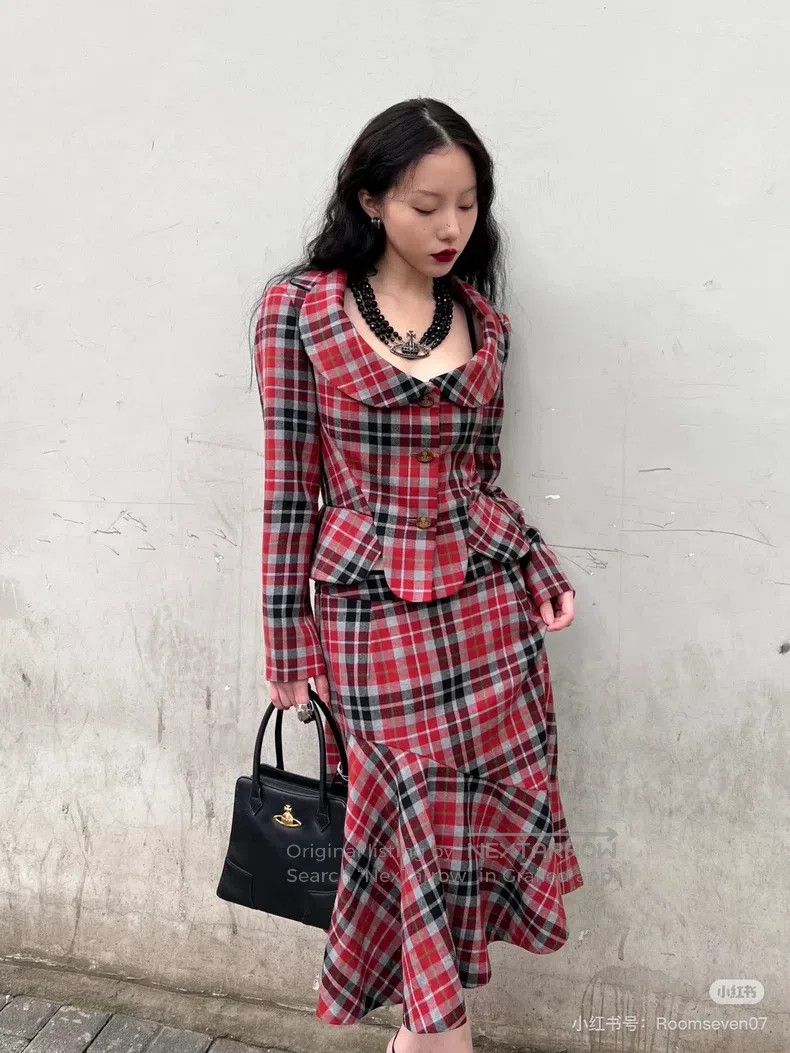 Vivienne Westwood Vivienne Westwood size os Black Metal Logo Square Bag Size ONE SIZE - 9 Thumbnail