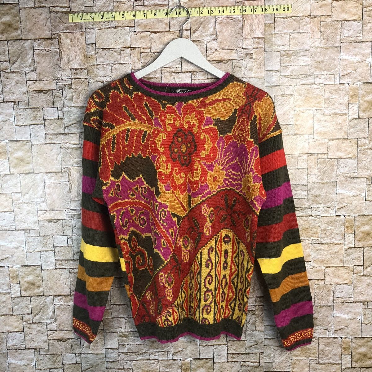 Vintage Laso Red art stripe vintage colourfull Knitwear #A165 Size M / US 6-8 / IT 42-44 - 1 Thumbnail