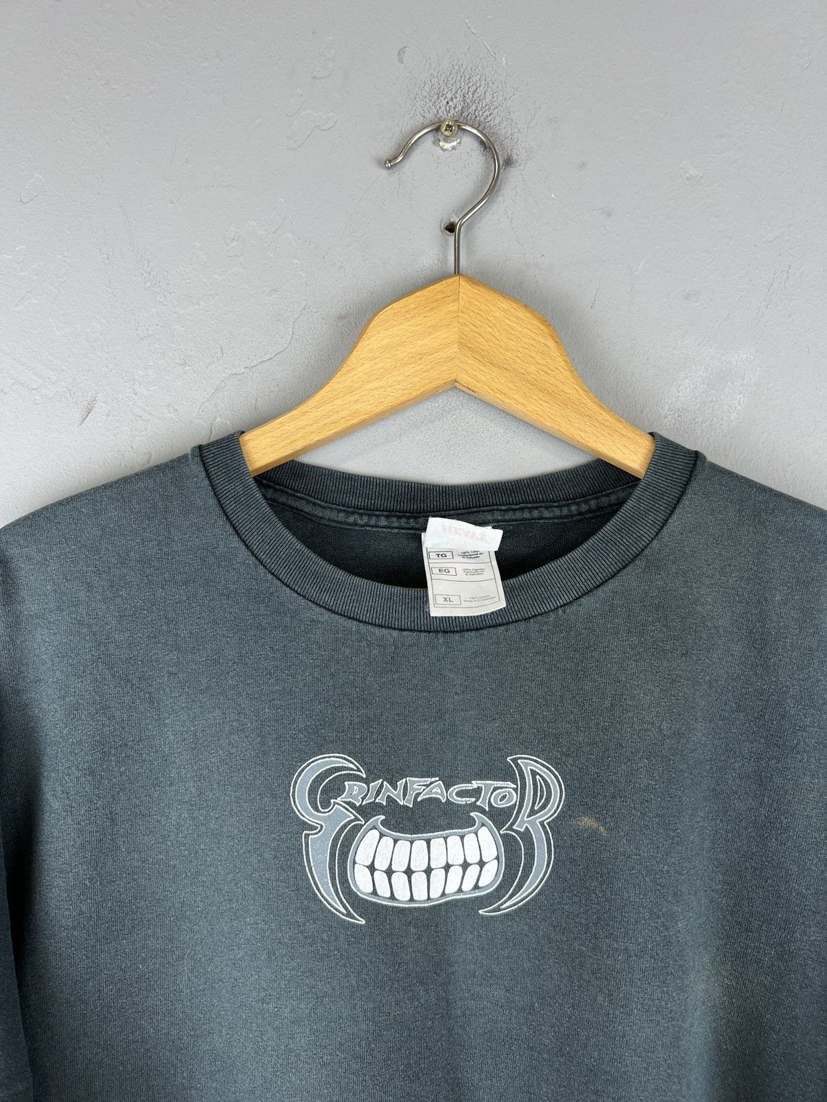Japanese Brand × Vintage Vintage Grinfactor Distressed tour t shirt y2k Size US XL / EU 56 / 4 - 4 Thumbnail