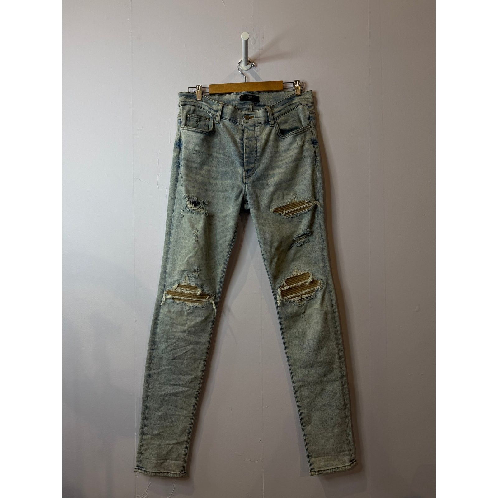 Amiri Amiri MX1 Light Wash Tan Used 36 Size US 36 / EU 52 - 1 Thumbnail