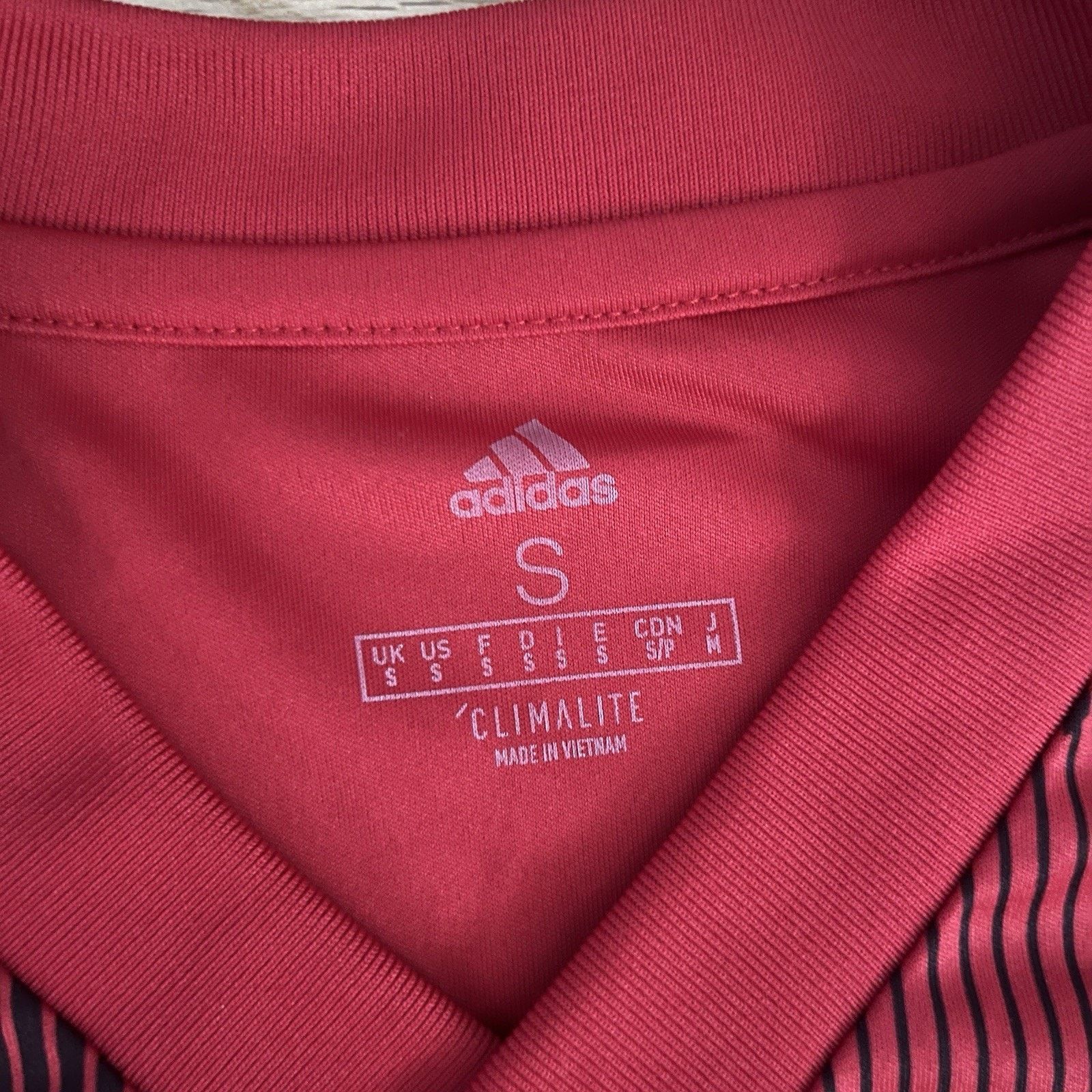 Adidas Adidas Shirt Mens Small Red Striped Climalite V-Neck Soccer Size US S / EU 44-46 / 1 - 5 Thumbnail