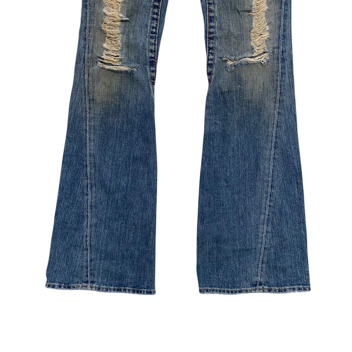 True Religion ☀️Vintage True Religion flare distressed jeans Size 27" / US 4 / IT 40 - 4 Thumbnail