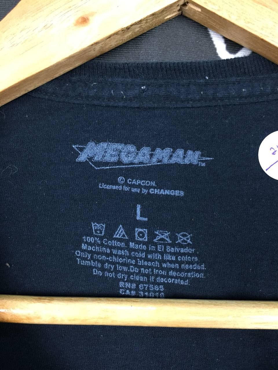 Nintendo × The Game × Vintage Mega Man Blue Bomber Capcom Nintendo Games Tee Size US L / EU 52-54 / 3 - 7 Thumbnail