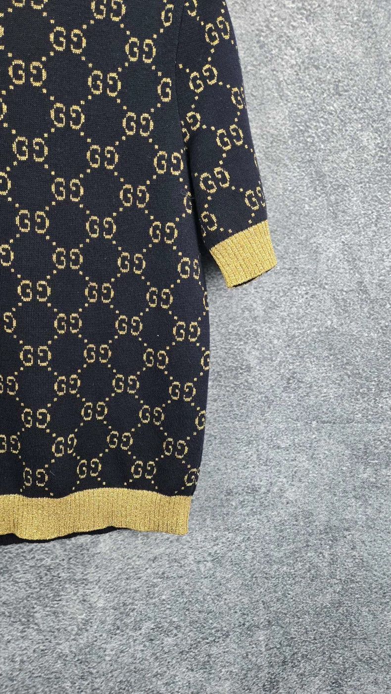 Gucci Gucci Printed Knit Sweater Size S-2506 Size US S / EU 44-46 / 1 - 6 Thumbnail