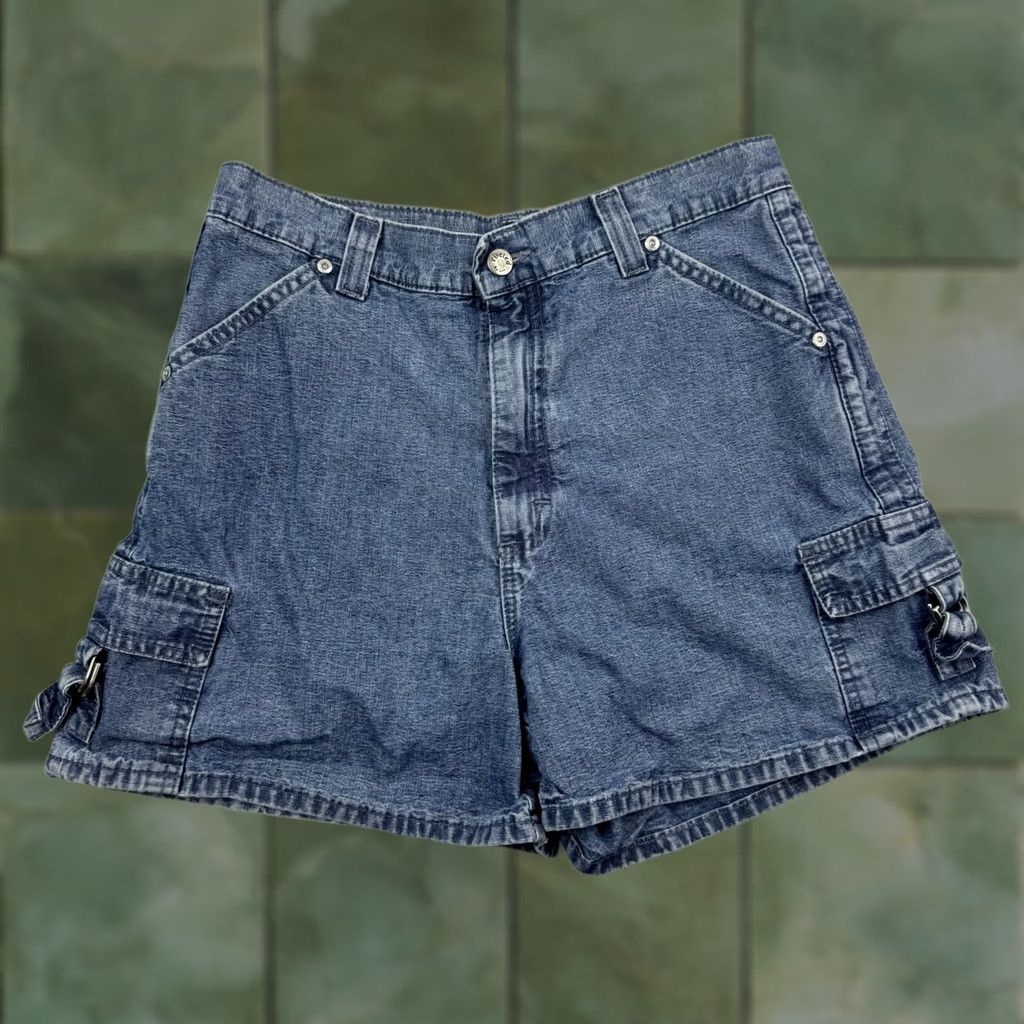 Lee VINTAGE Lee Riveted Cargo Denim Shorts Womens 10 Hipster 80s 90s USA Pockets Size 32" / US 10 / IT 46 - 1 Thumbnail