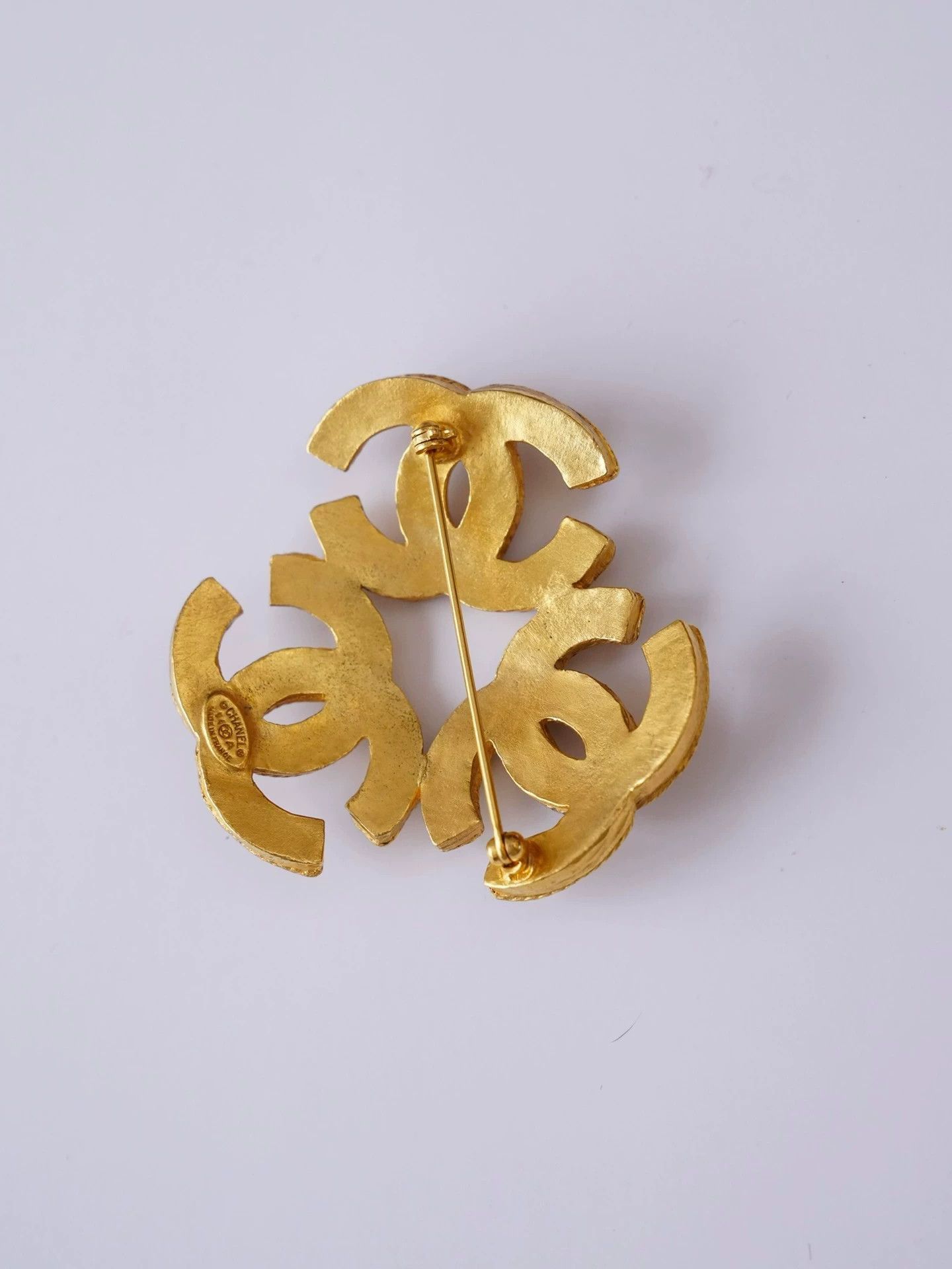 Chanel Vintage Chanel Triple Logo Grapevine Double C Brooch 5.5cm Size ONE SIZE - 7 Thumbnail