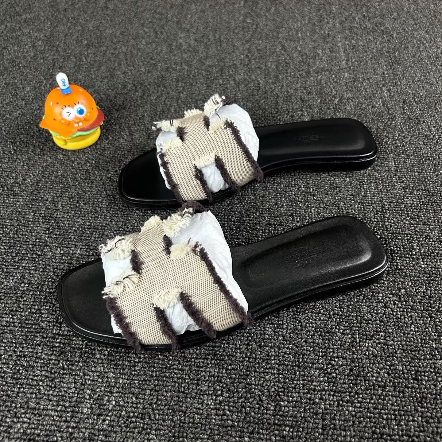 Hermes Hermes Distressed Frayed H Sandal 36 Size US 5.5 / IT 35.5 - 1 Thumbnail