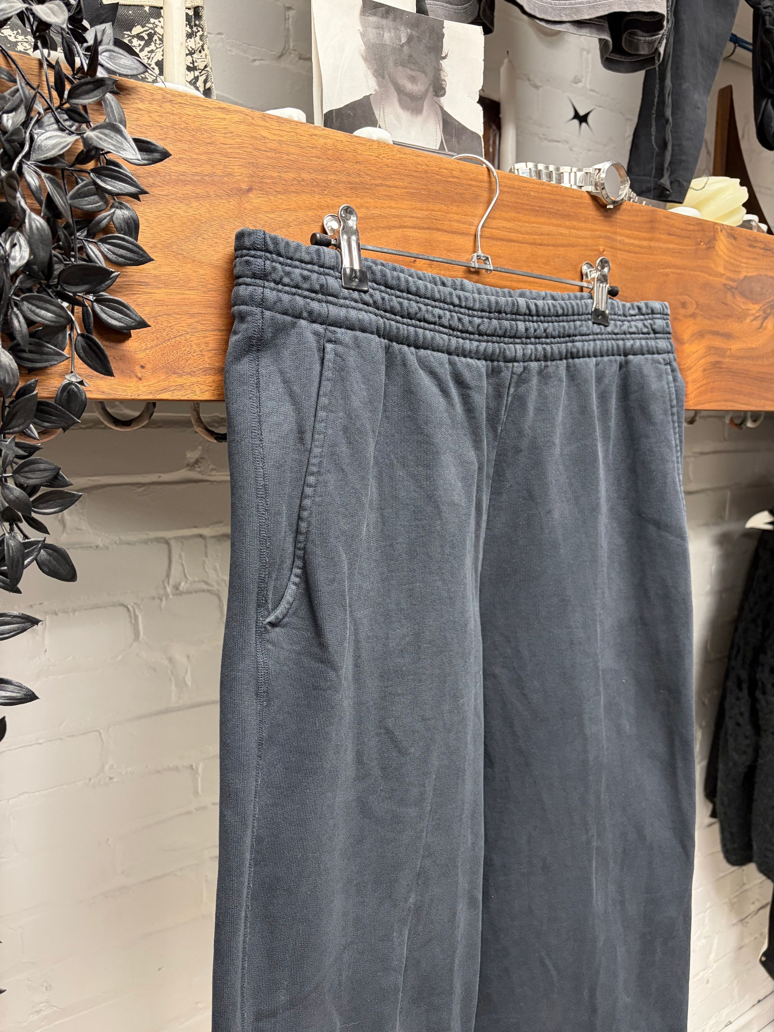 Acne Studios Acne Studios Wide Leg ‘Washed Black’ Raw Hem Sweatpants Size US 30 / EU 46 - 5 Thumbnail