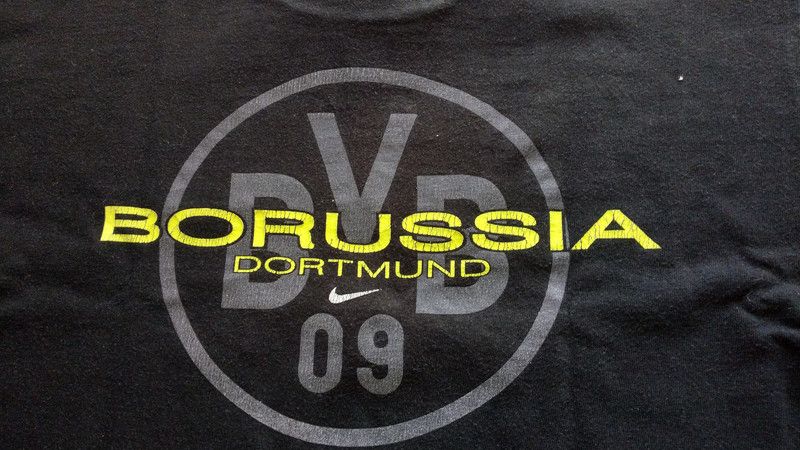 Nike Nike Borussia Dortmund 09 Vintage T-Shirt Chief Keef Messi Size US M / EU 48-50 / 2 - 6 Thumbnail