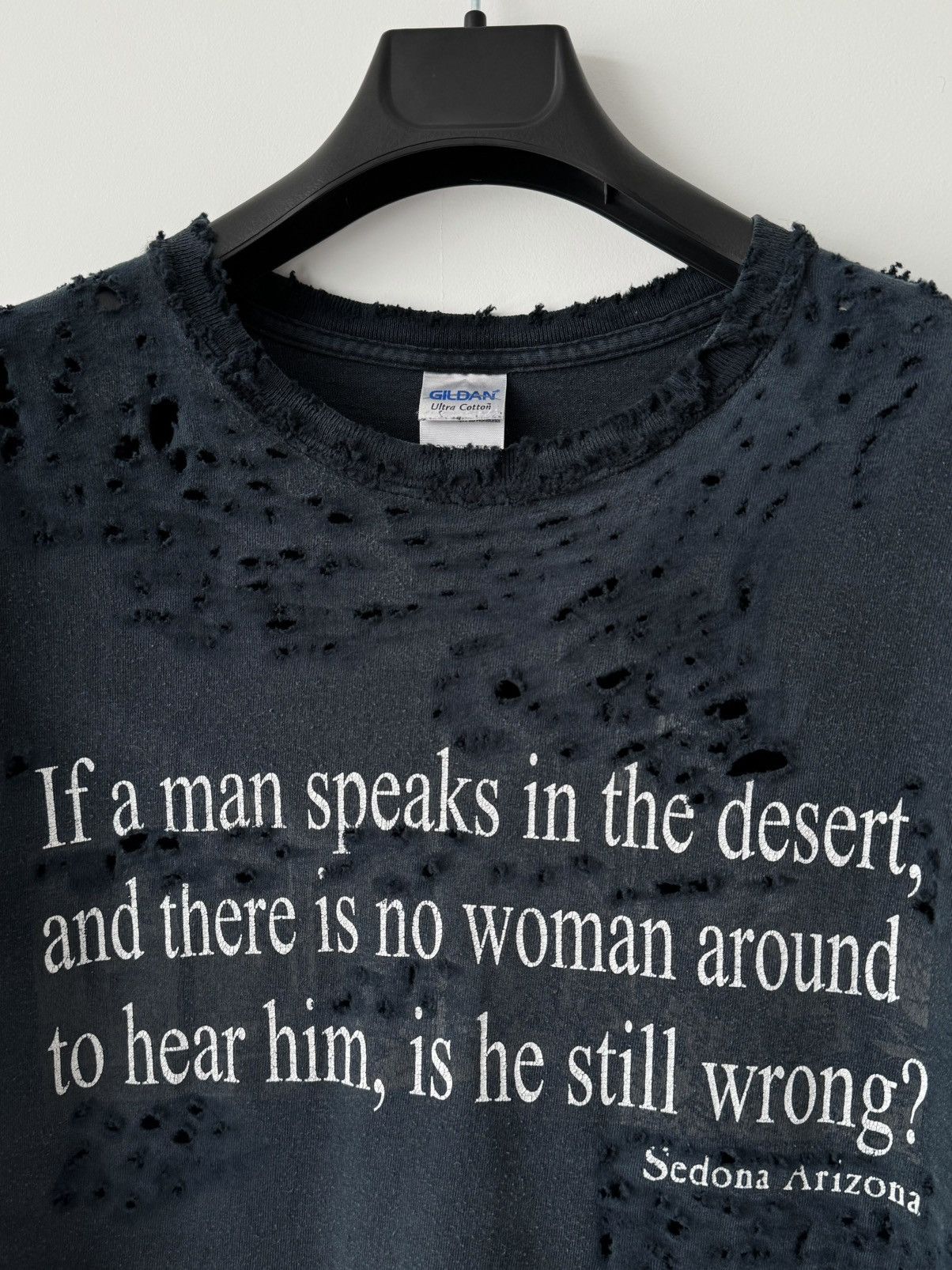 Vintage Vintage 00s Art Thrashed Destroyed USA T-Shirt Size US L / EU 52-54 / 3 - 4 Thumbnail