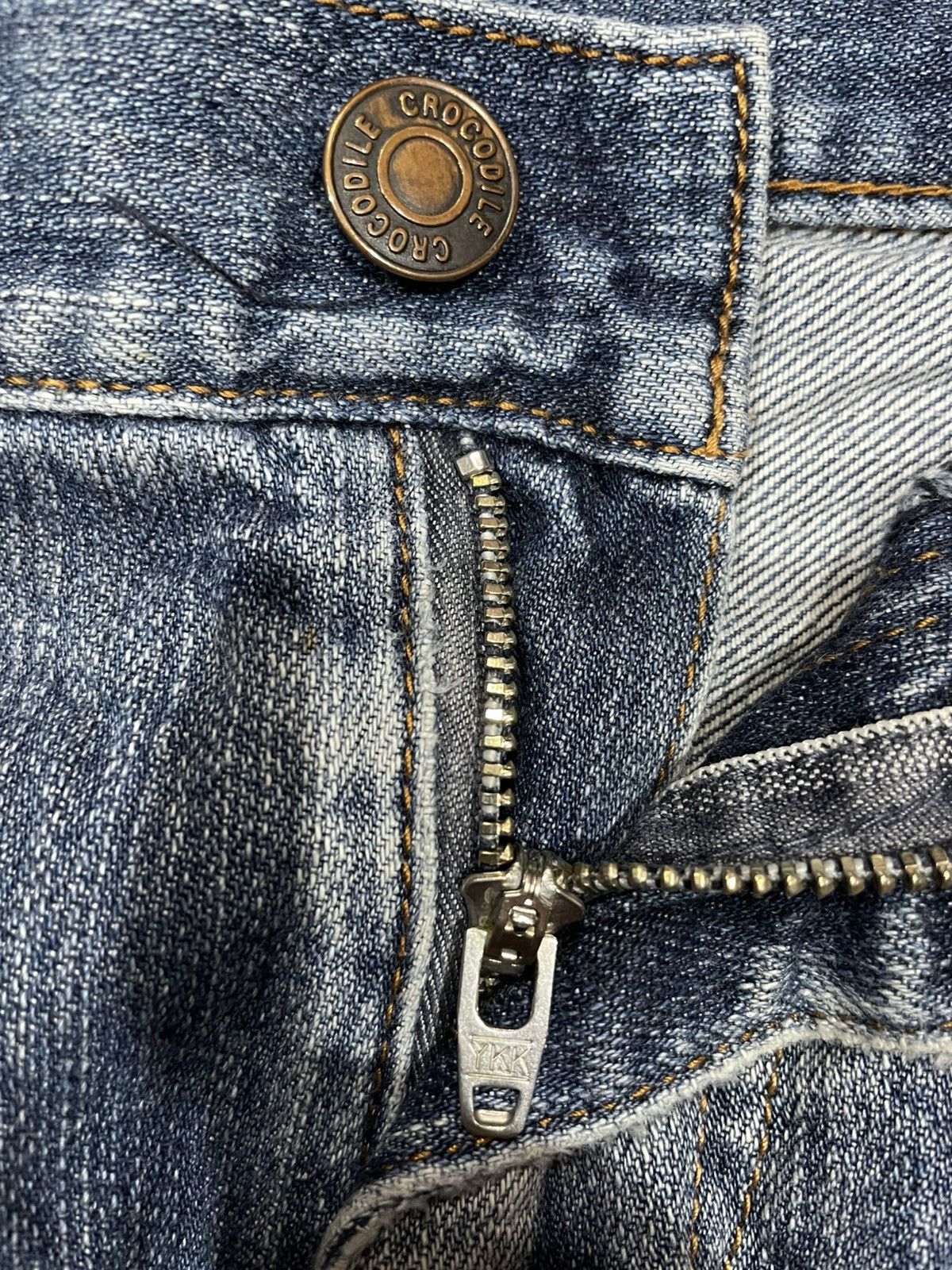 Japanese Brand Vintage Crocodile Mudwash Distressed Denim Jeans Size US 36 / EU 52 - 7 Thumbnail