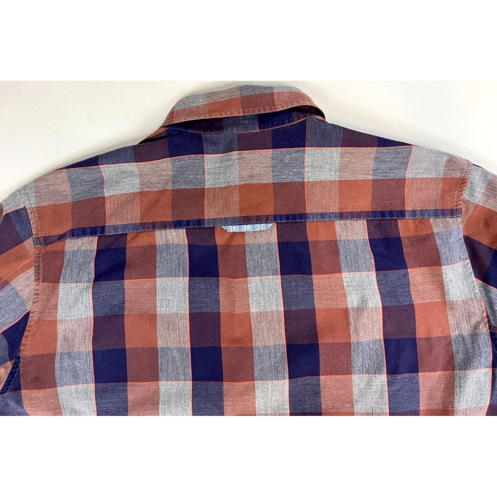 Robert Graham Robert Graham Jeans Men’s Button-Up Casual Shirt L Plaid 100% Cotton Multicolor Long Sleeve Roll-Up Sleeve Varsity Designer Size US L / EU 52-54 / 3 - 4 Thumbnail