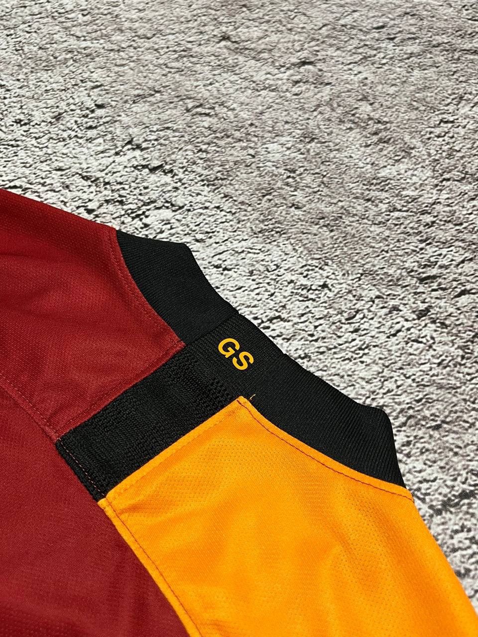 Other Galatasaray Football Shirt 2019/20 Home Size S Size US S / EU 44-46 / 1 - 5 Thumbnail
