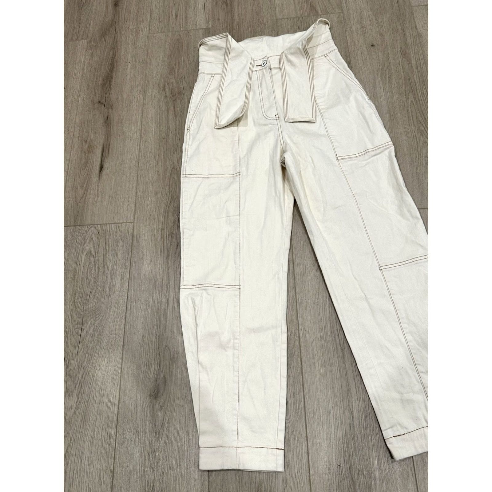 Ulla Johnson NWT Ulla Johnson Storm Barrel Jeans Sz 8 Tie Waist Baggy Tapered High Rise Ivory Size 30" / US 8 / IT 44 - 3 Thumbnail