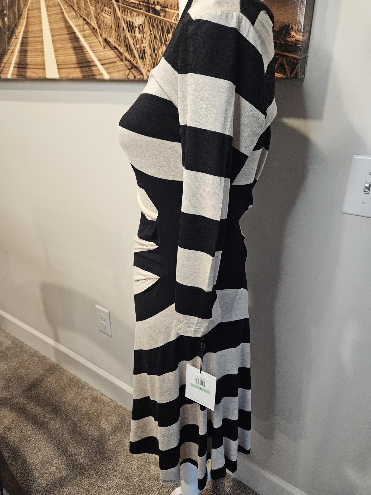 Calvin Klein Nwt Calvin Klein Striped Dress - Stylish Comfort Size M / US 6-8 / IT 42-44 - 2 Thumbnail
