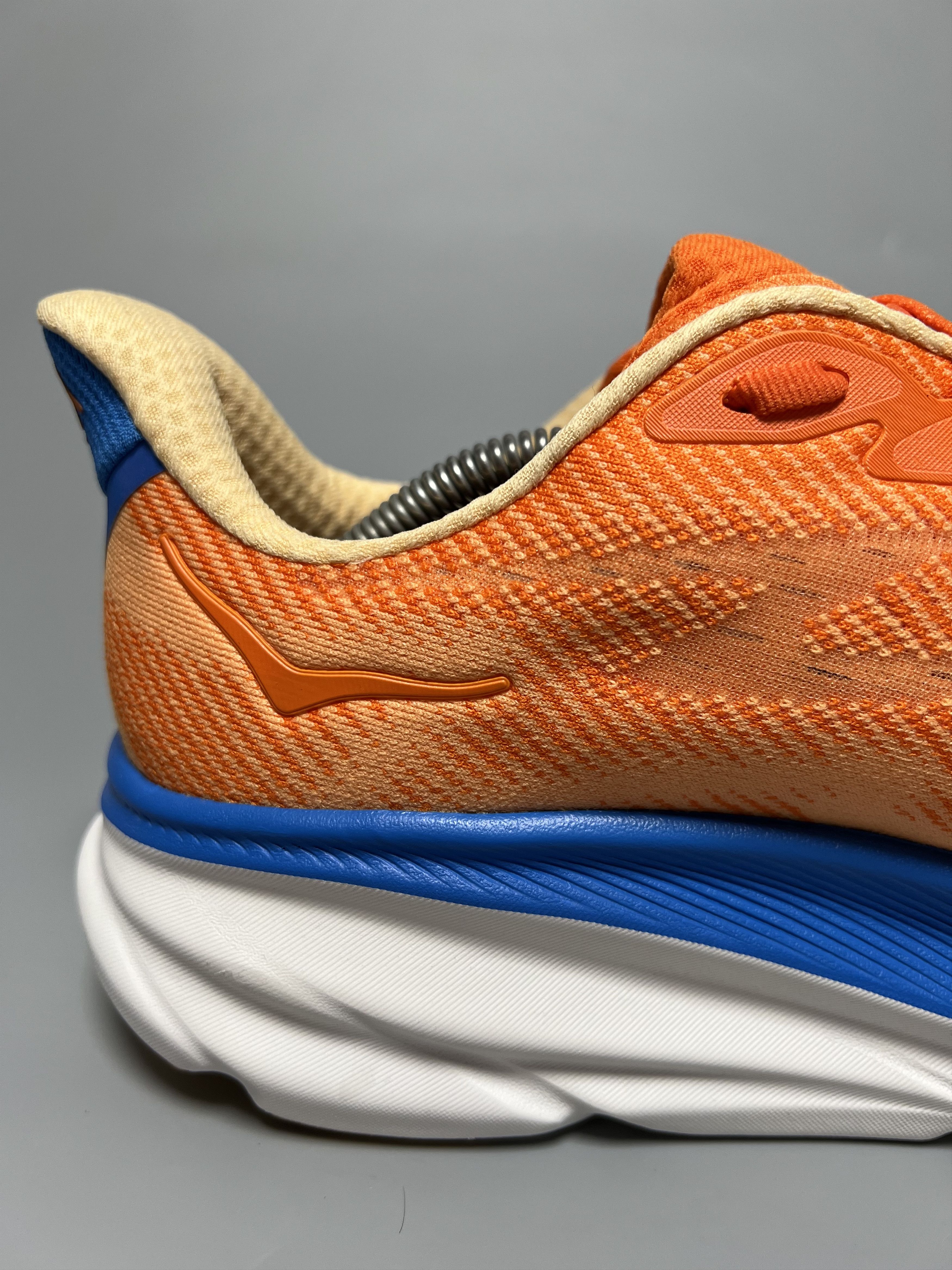 Hoka 9.5D Hoka One One Clifton 9 Men's Running Shoes Walking Gym Size US 9.5 / EU 42-43 - 6 Thumbnail