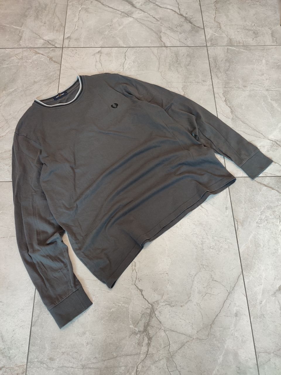Fred Perry Sweater Pullover Fred Perry Gray Long Sleeve Size XL Size US XL / EU 56 / 4 - 2 Thumbnail