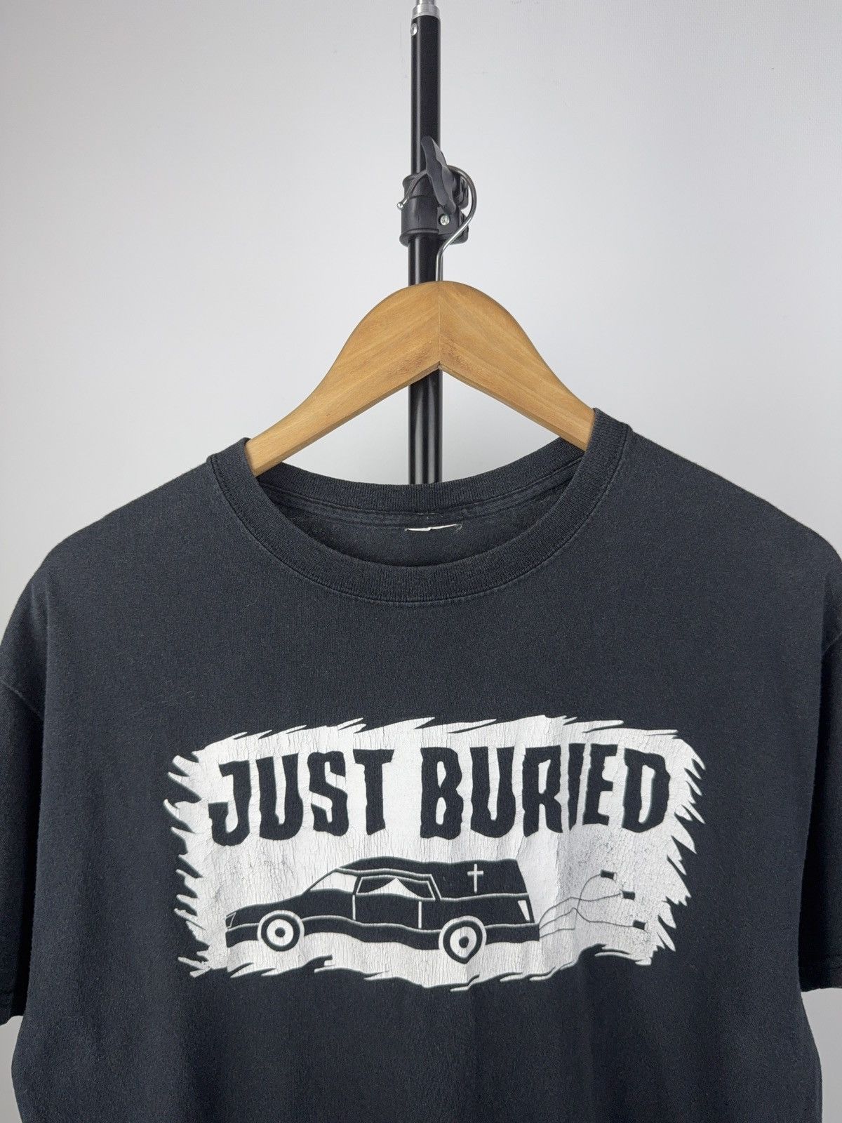 Vintage Just Buried Hearse Tee Black Humor Goth Satire Shirt Size US L / EU 52-54 / 3 - 2 Thumbnail