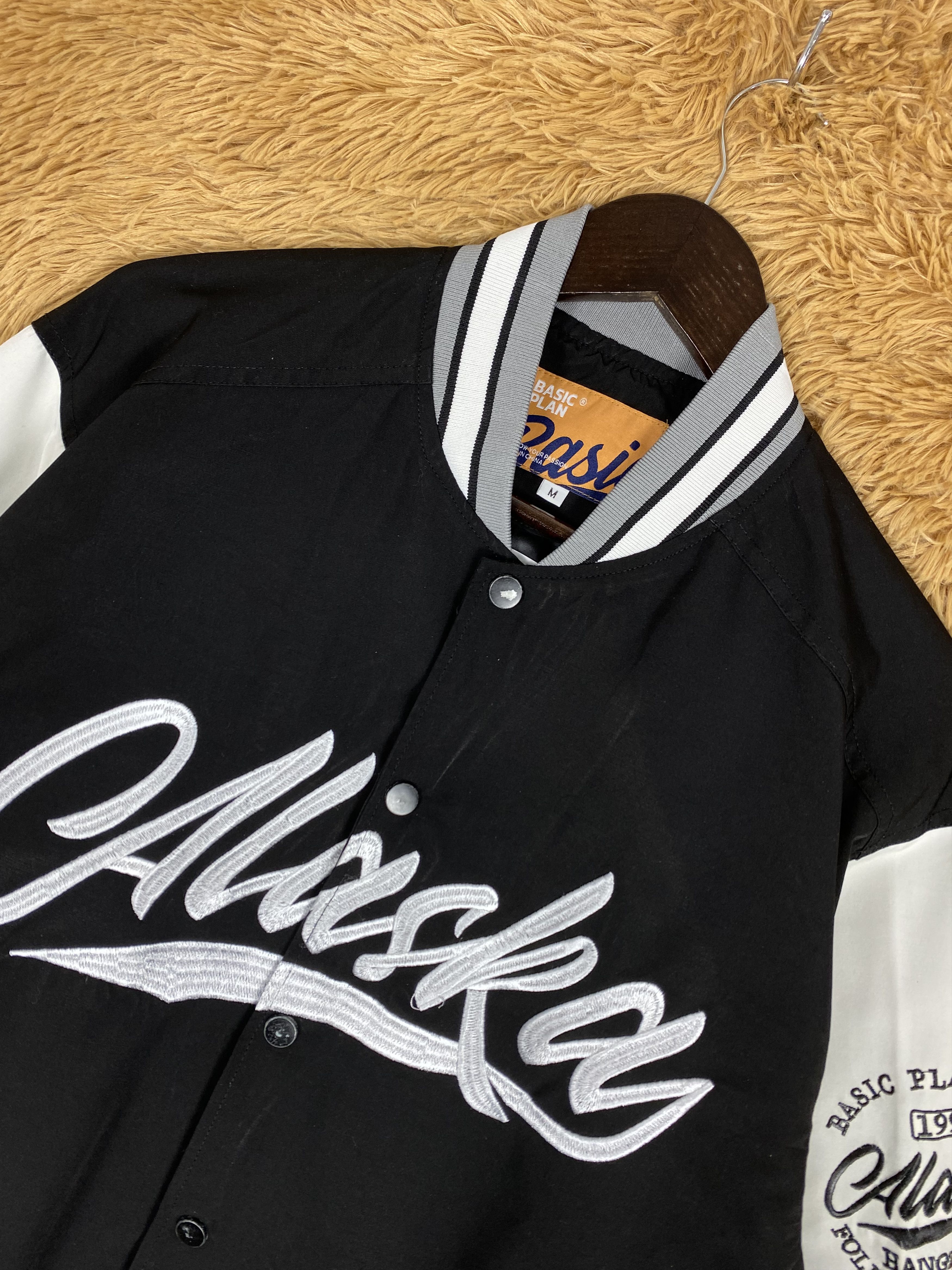 Japanese Brand Vintage Alaska Basic Plan Varsity Jacket PJ2524 Size US M / EU 48-50 / 2 - 2 Thumbnail