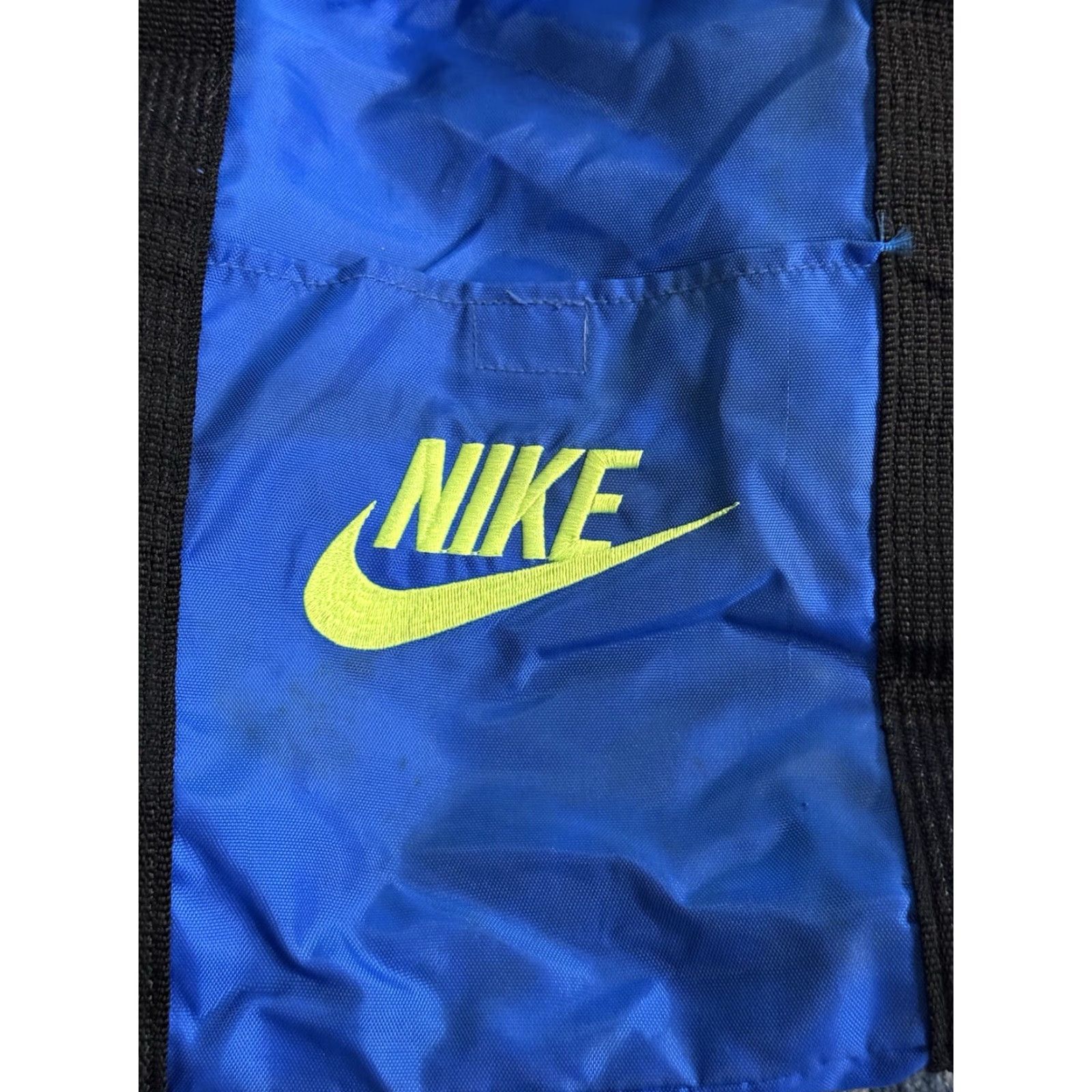 Nike VINTAGE Nike Duffle Bag XL Nylon 80s 90s Neon Yellow Logo Embroidered Men Bag, 28x19, Adjustable Strap, Lightweight, Pockets Size ONE SIZE - 2 Thumbnail