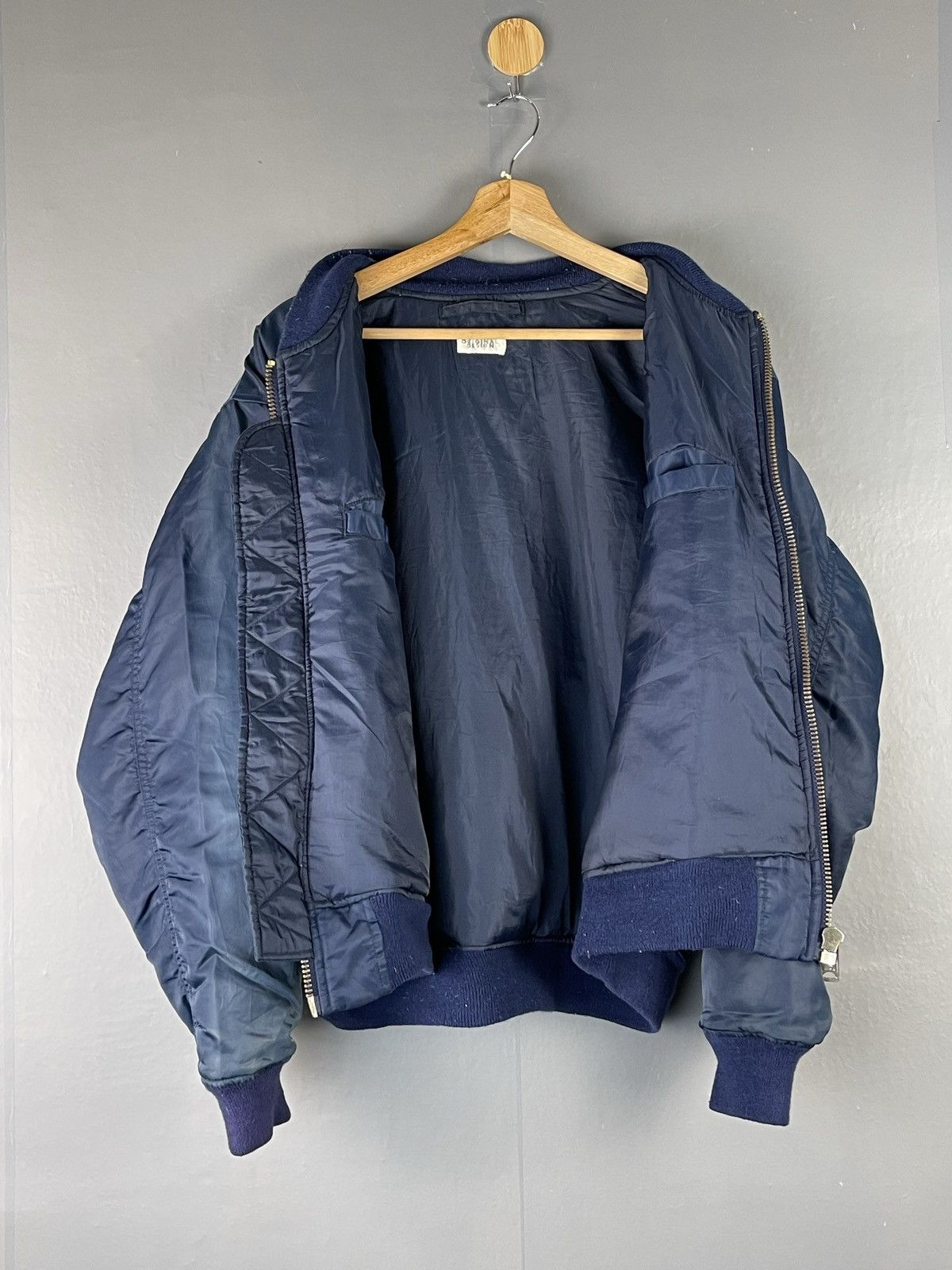 Japanese Brand × Vintage Vintage Suntory Boss Coffe Big Logo Embroidery Bomber Jacker Size US M / EU 48-50 / 2 - 13 Thumbnail