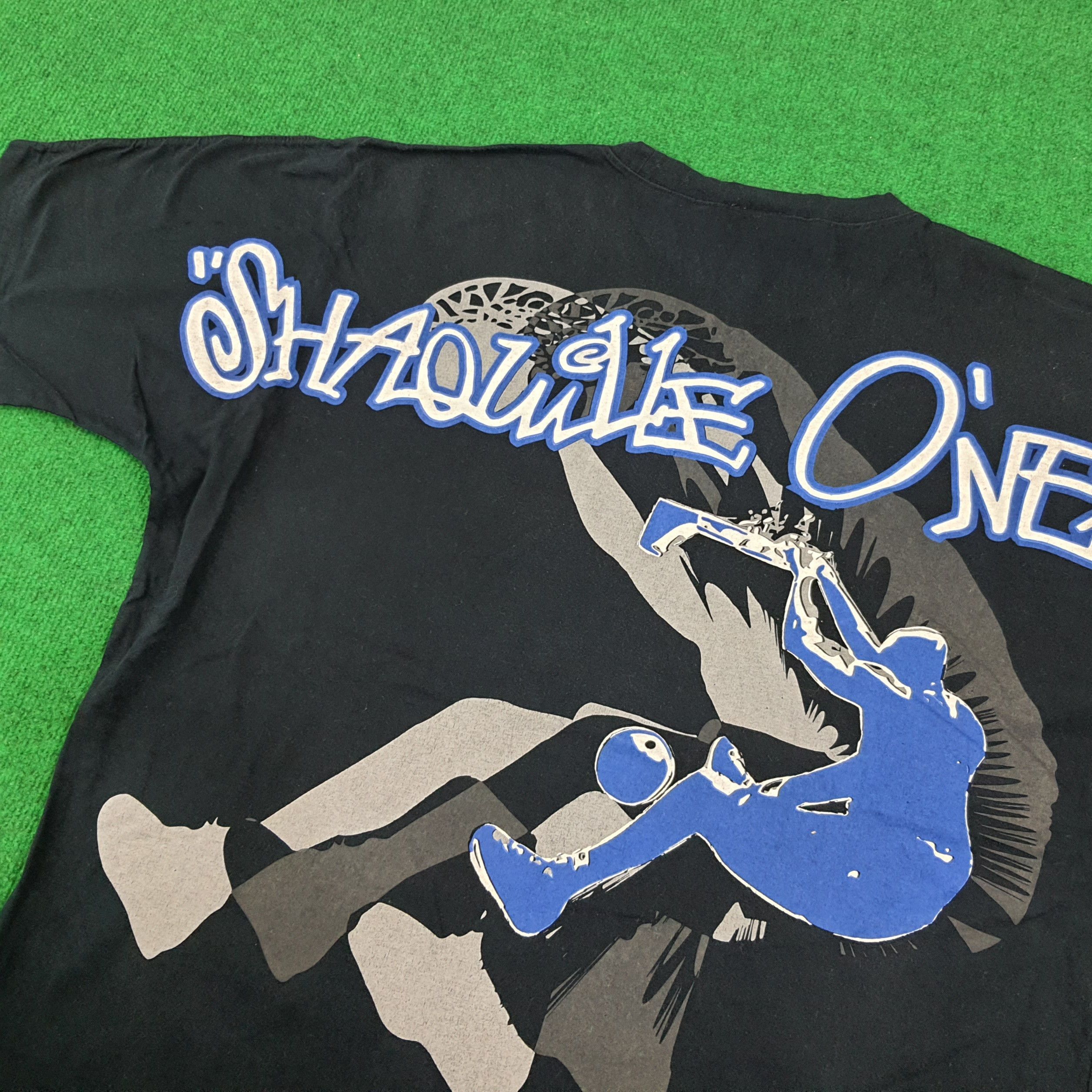 NBA × Reebok × Vintage Vintage Shaquille O'Neal NBA Player Tshirt Size US XL / EU 56 / 4 - 2 Thumbnail