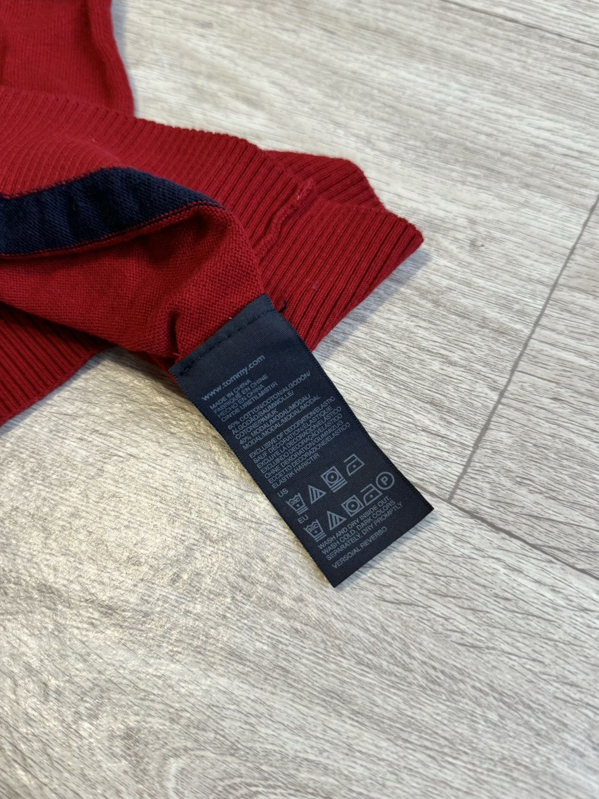 Tommy Hilfiger × Vintage 🔷Vintage Tommy Hilfiger Sweater🔷 Size US M / EU 48-50 / 2 - 4 Thumbnail