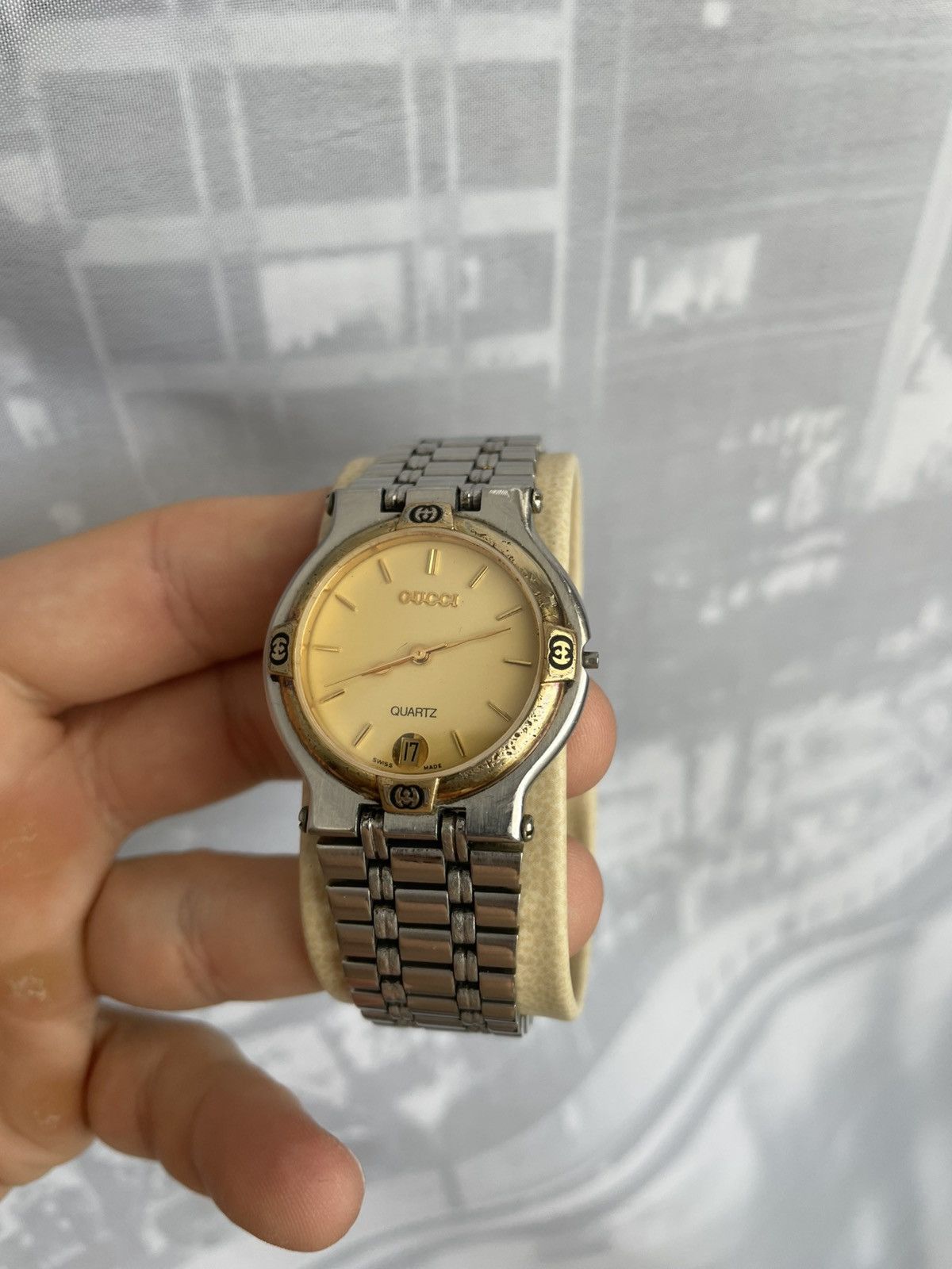 Gucci Gucci Watch 9000M Size ONE SIZE - 2 Thumbnail