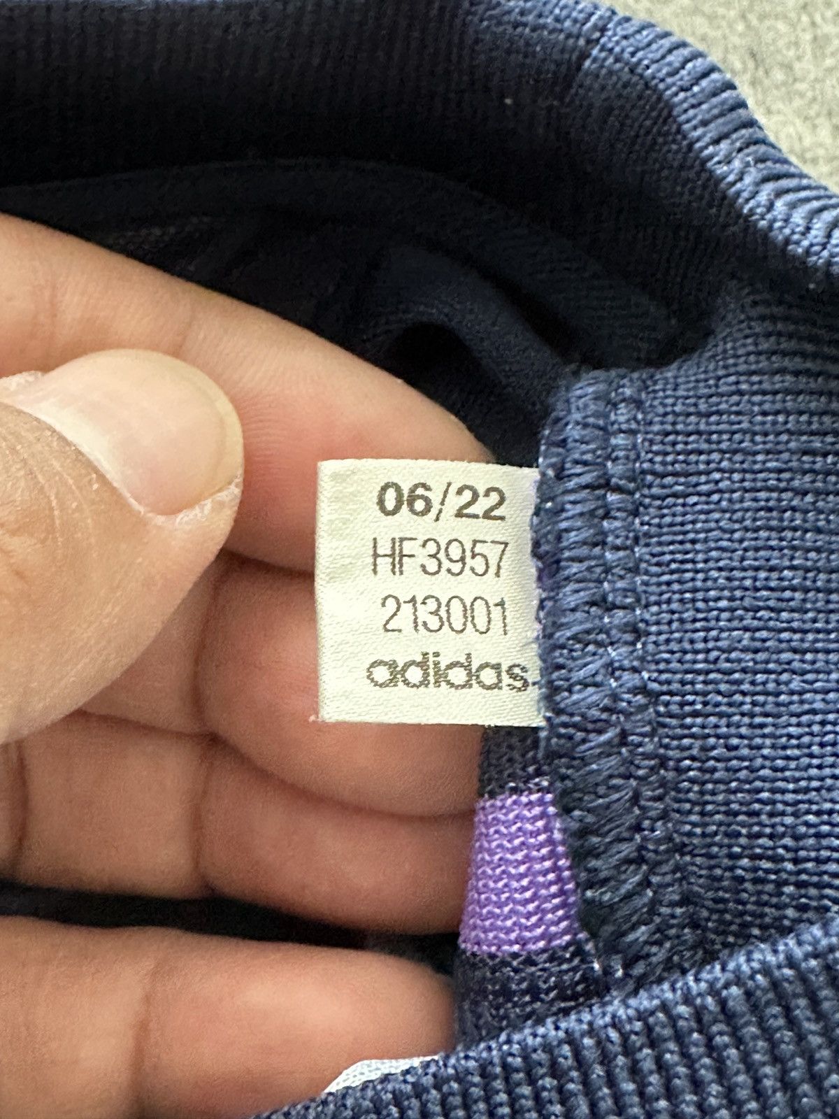 Adidas Argentina 🇦🇷 Icon Retro GK 2022-23 Jersey Size US XXL / EU 58 / 5 - 6 Thumbnail