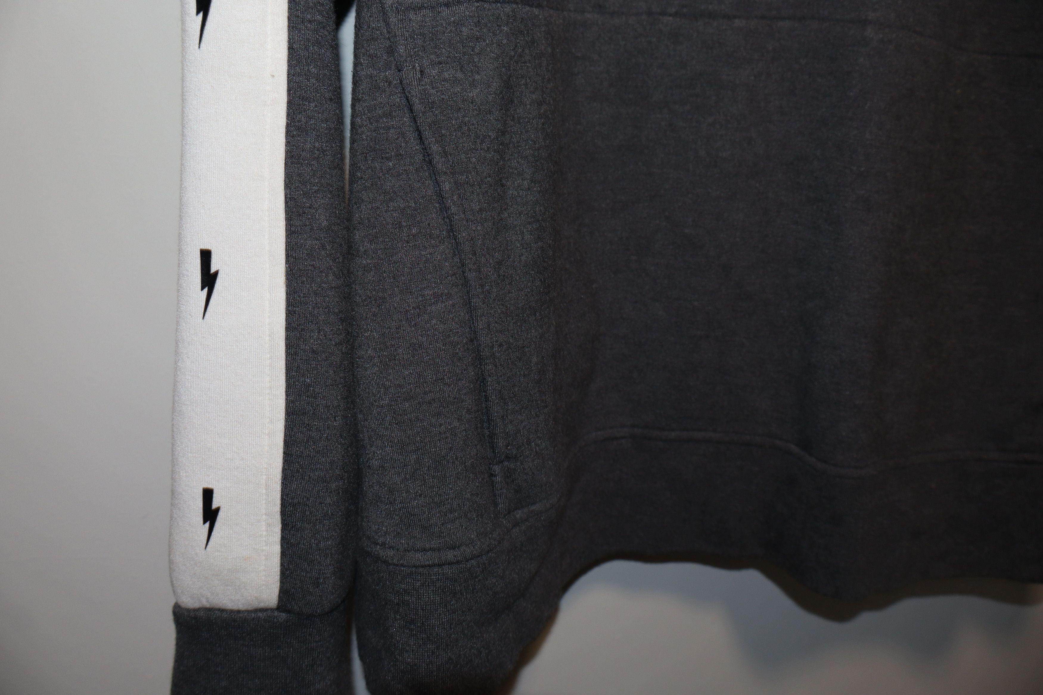 Neil Barrett Bolt band hoodie Size US XL / EU 56 / 4 - 5 Thumbnail
