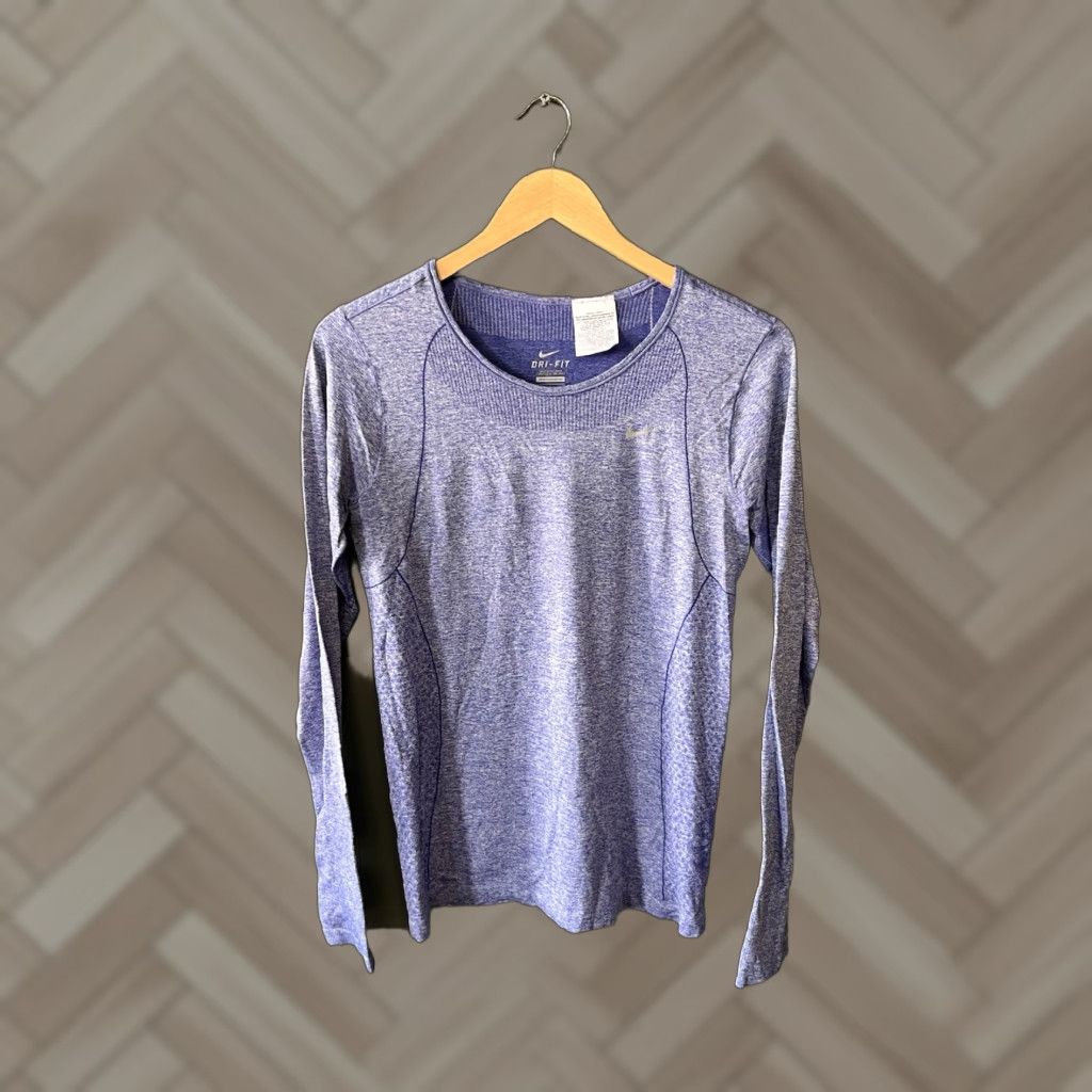 Nike Nike Dri-Fit Womens Purple Long Sleeve Athletic Shirt L Purple Womens Nike Dri-Fit Long Sleeve Shirt Ladies Size L Size L / US 10 / IT 46 - 1 Thumbnail
