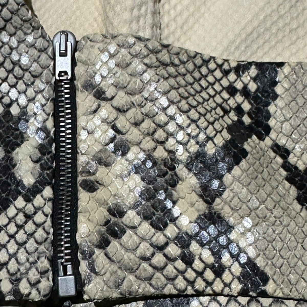 1017 ALYX 9SM × Alyx $750 Gwen Python skin leather halter crop top Size XS / US 0-2 / IT 36-38 - 4 Thumbnail