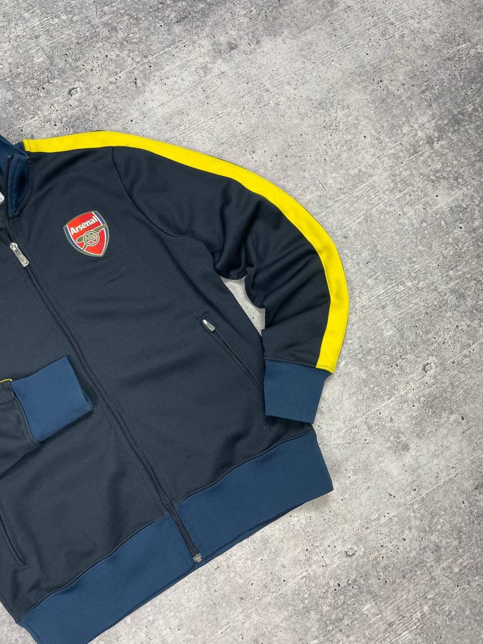 Nike × Vintage Vintage Nike Y2K Style Football Arsenal Big Logo Zip Olympic Size US M / EU 48-50 / 2 - 4 Thumbnail