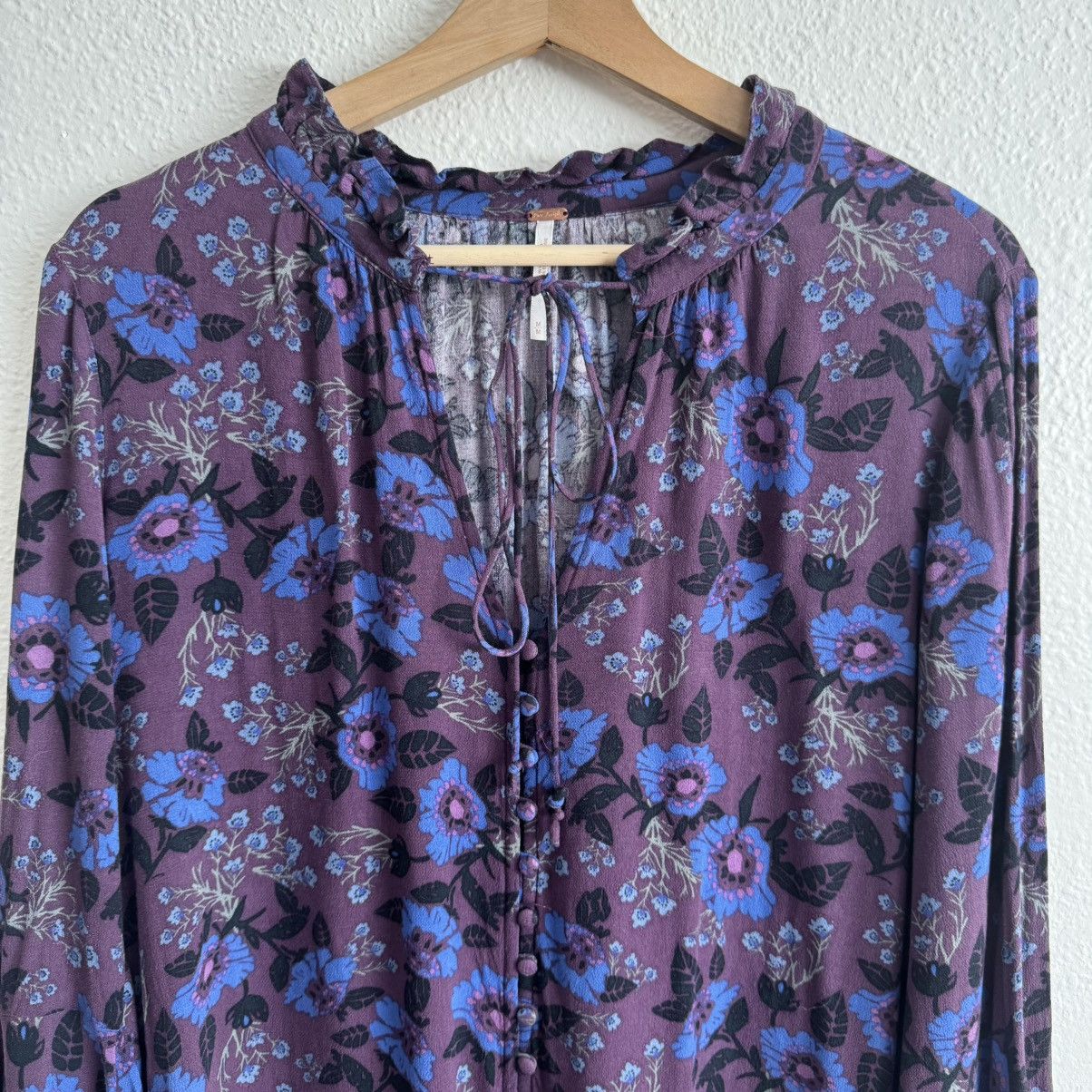 Free People FREE PEOPLE Purple Blue Boho Floral Mystery Tunic Blouse Size M / US 6-8 / IT 42-44 - 5 Thumbnail