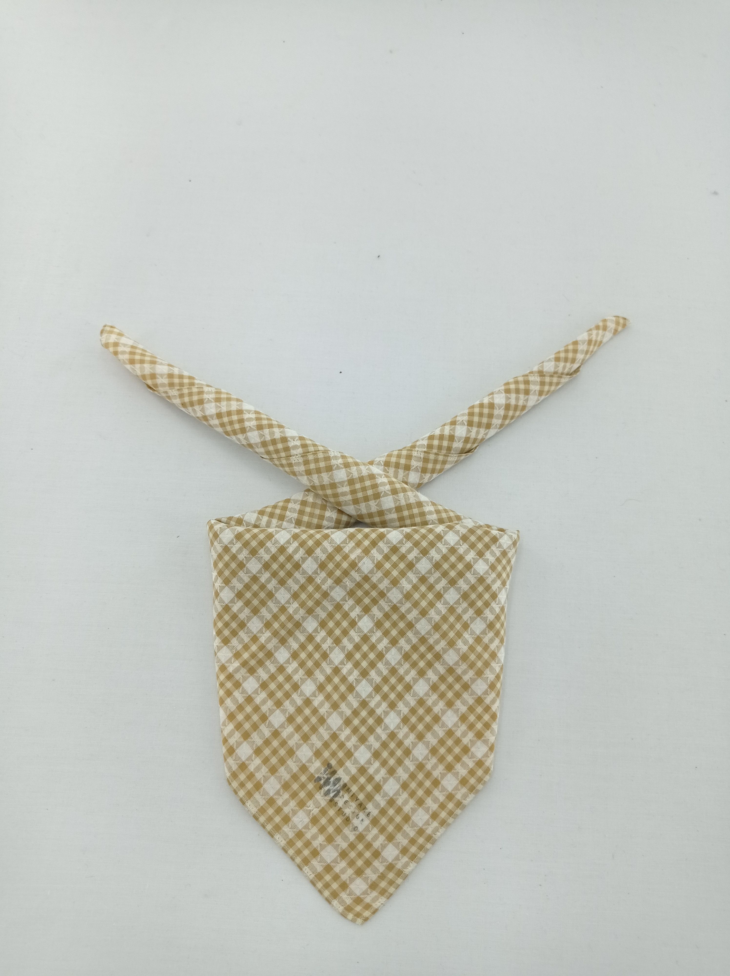 Designer × Issey Miyake × Vintage Vintage Issey Miyake Handkerchief / Neckwear / Bandana Size ONE SIZE - 1 Thumbnail