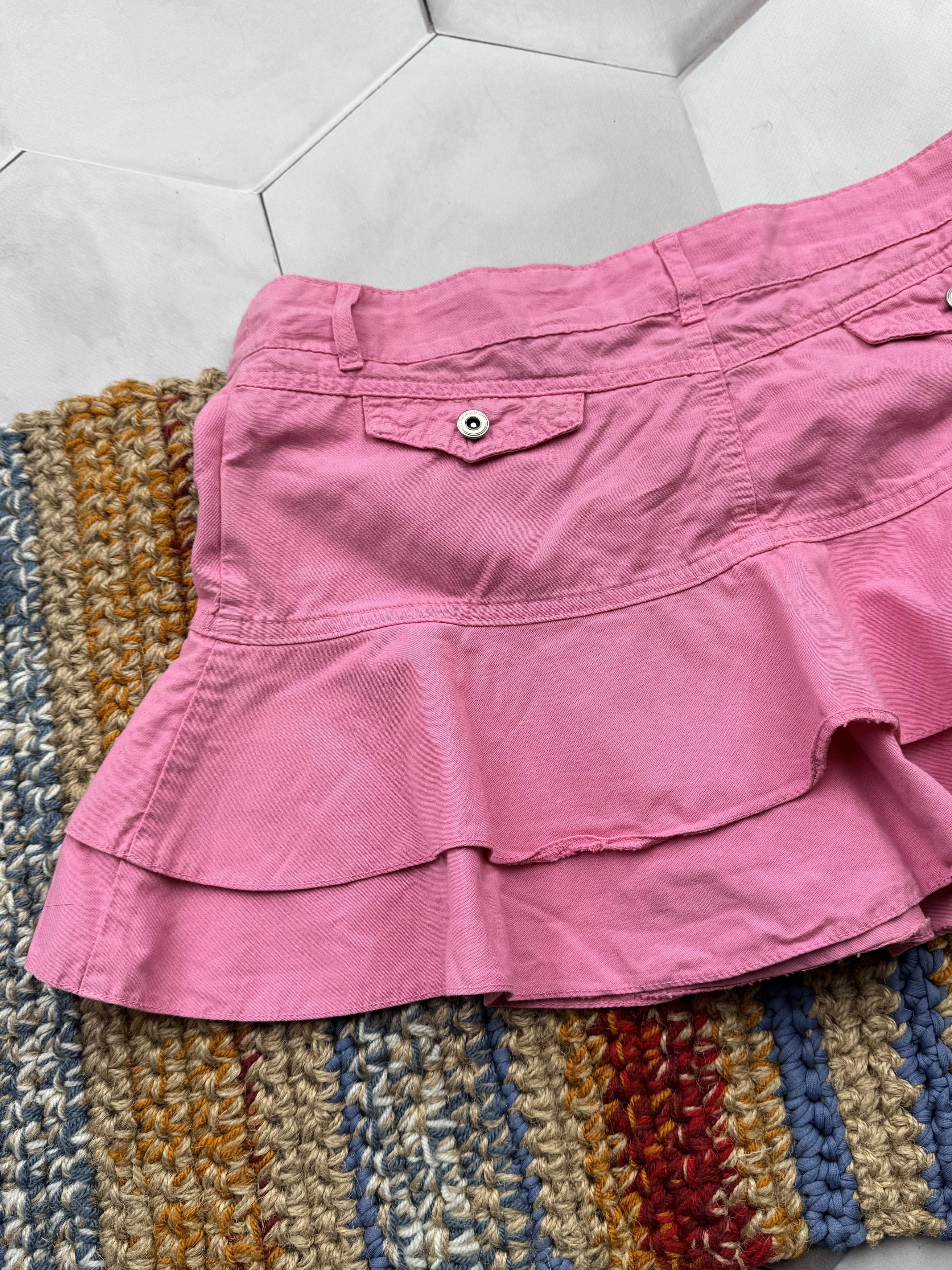 Vintage Vintage Flare Mini Skirt With Bondage (E4) Size 28" / US 6 / IT 42 - 7 Thumbnail