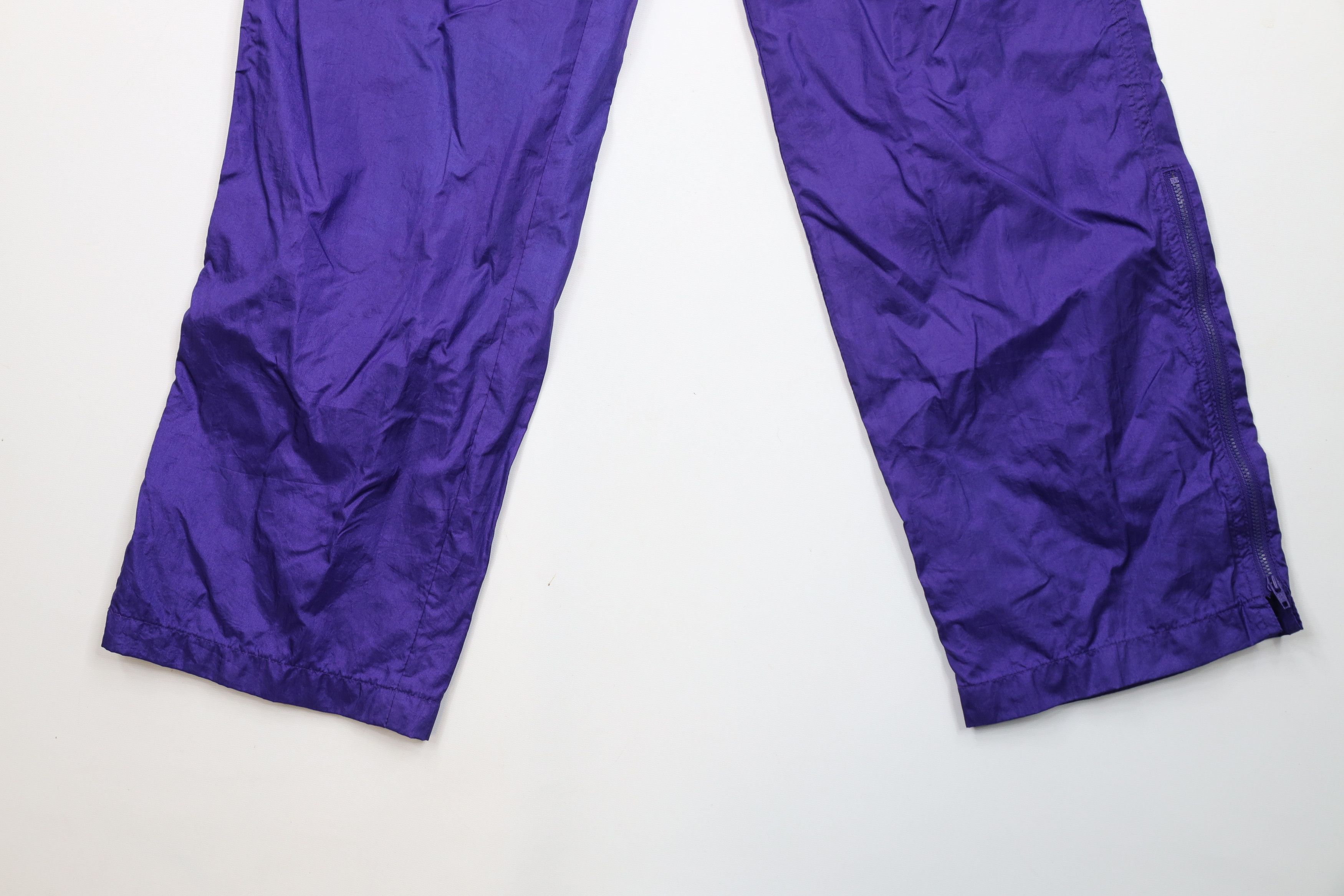 Vintage Vintage 90s Streetwear Wide Leg Windbreaker Pants Purple Size 30" / US 8 / IT 44 - 4 Thumbnail
