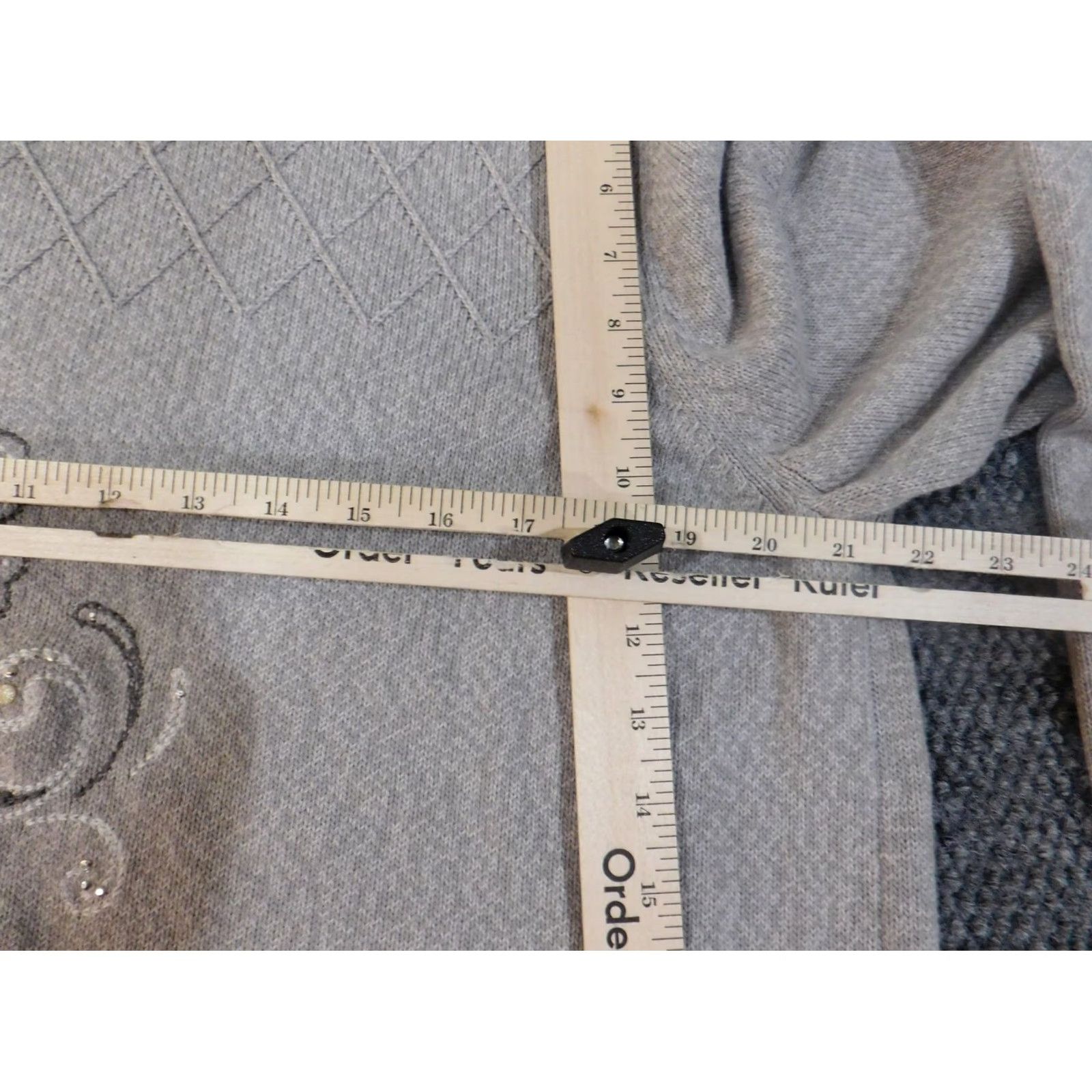 Vintage Alfred Dunner Sweater Womens Pullover Crew Neck L Gray Floral Embroidered Knit Cotton Acrylic Raglan Sleeve Modern Vintage: No, Regular Fit Size L / US 10 / IT 46 - 7 Thumbnail
