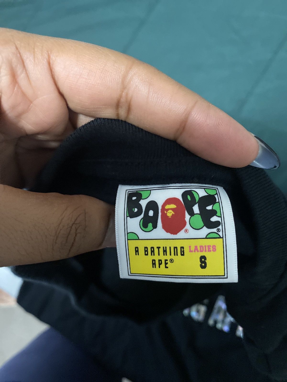 Bape Black Holographic Bape Tee Size S / US 4 / IT 40 - 3 Thumbnail