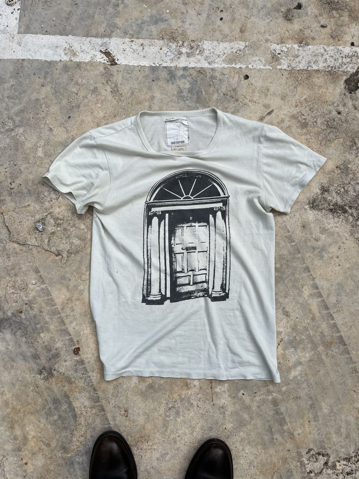 Japanese Brand Archive Japan // Factotum T shirt Size US M / EU 48-50 / 2 - 1 Thumbnail