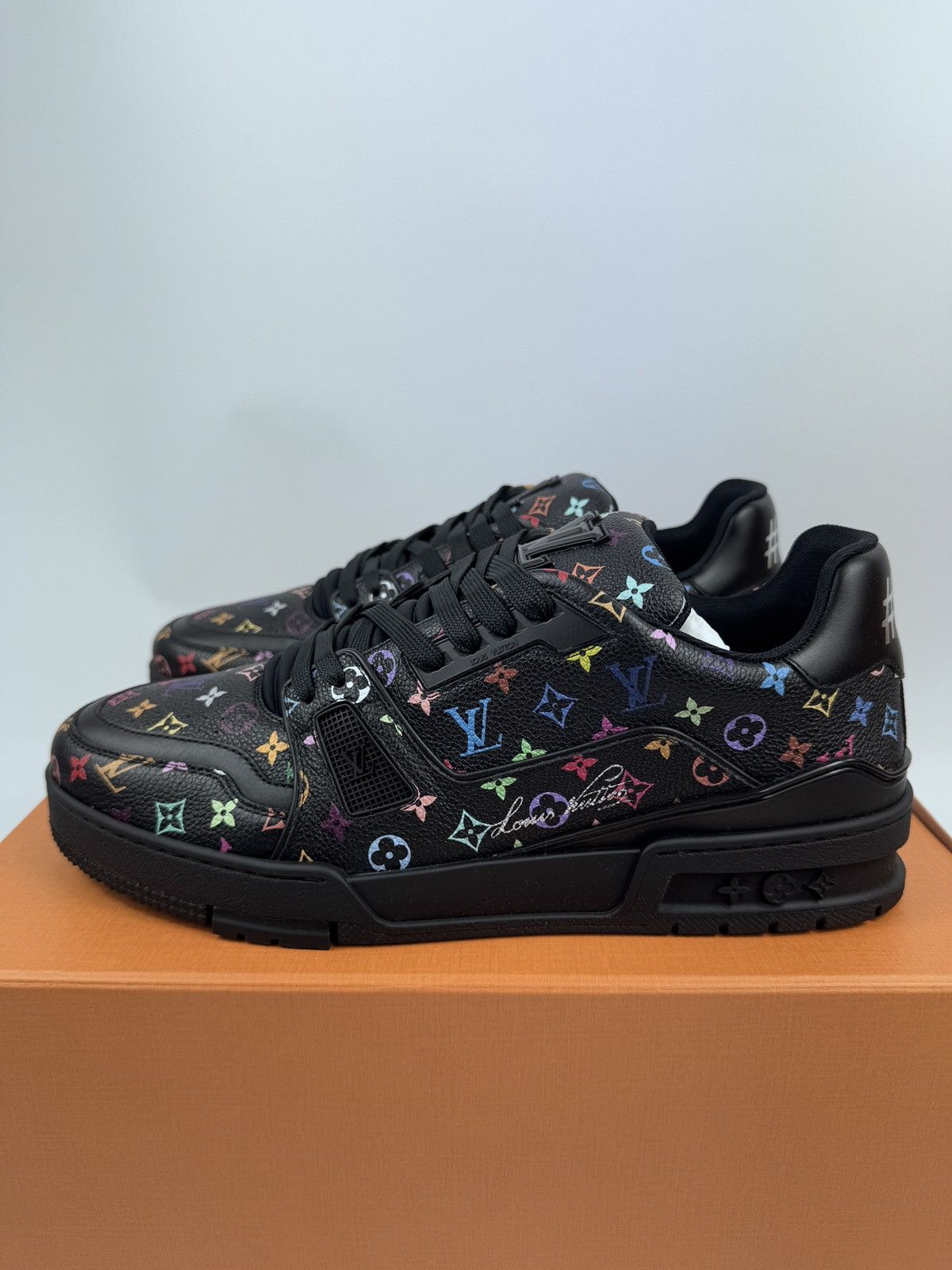 Louis Vuitton × Takashi Murakami MULTI COLOUR MONOGRAM PRINT SNEAKERS Size US 9 / EU 42 - 1 Thumbnail