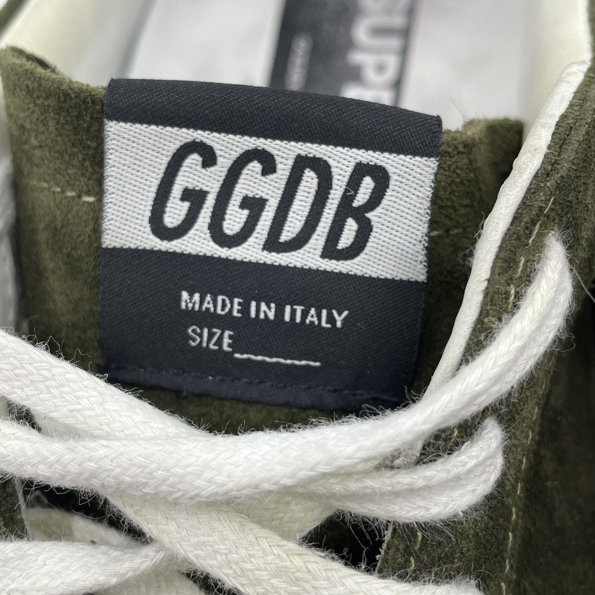 Designer Distressed Golden Goose Superstar Olive Suede Sneakers Size US 10 / EU 43 - 4 Thumbnail